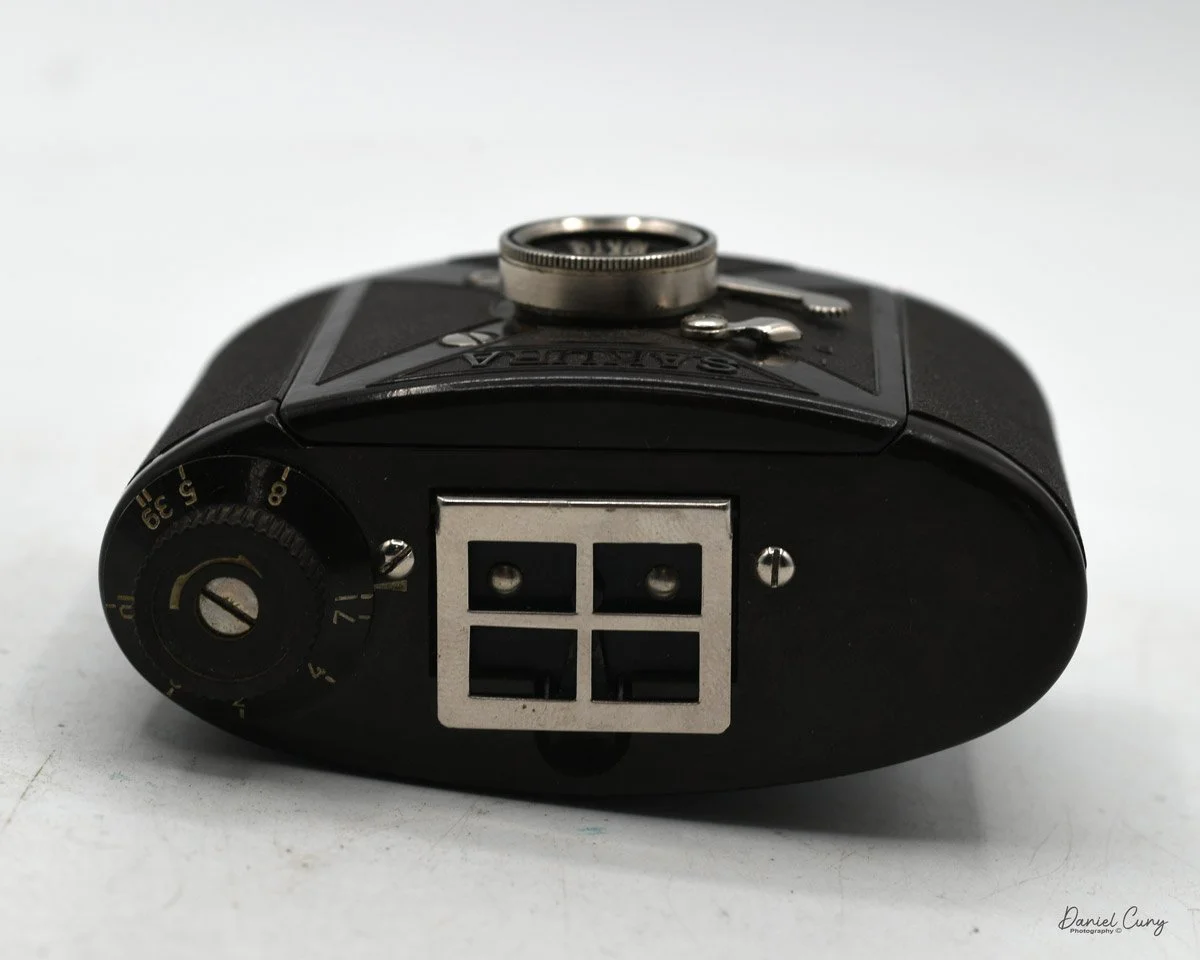 Sakura camera oval shape