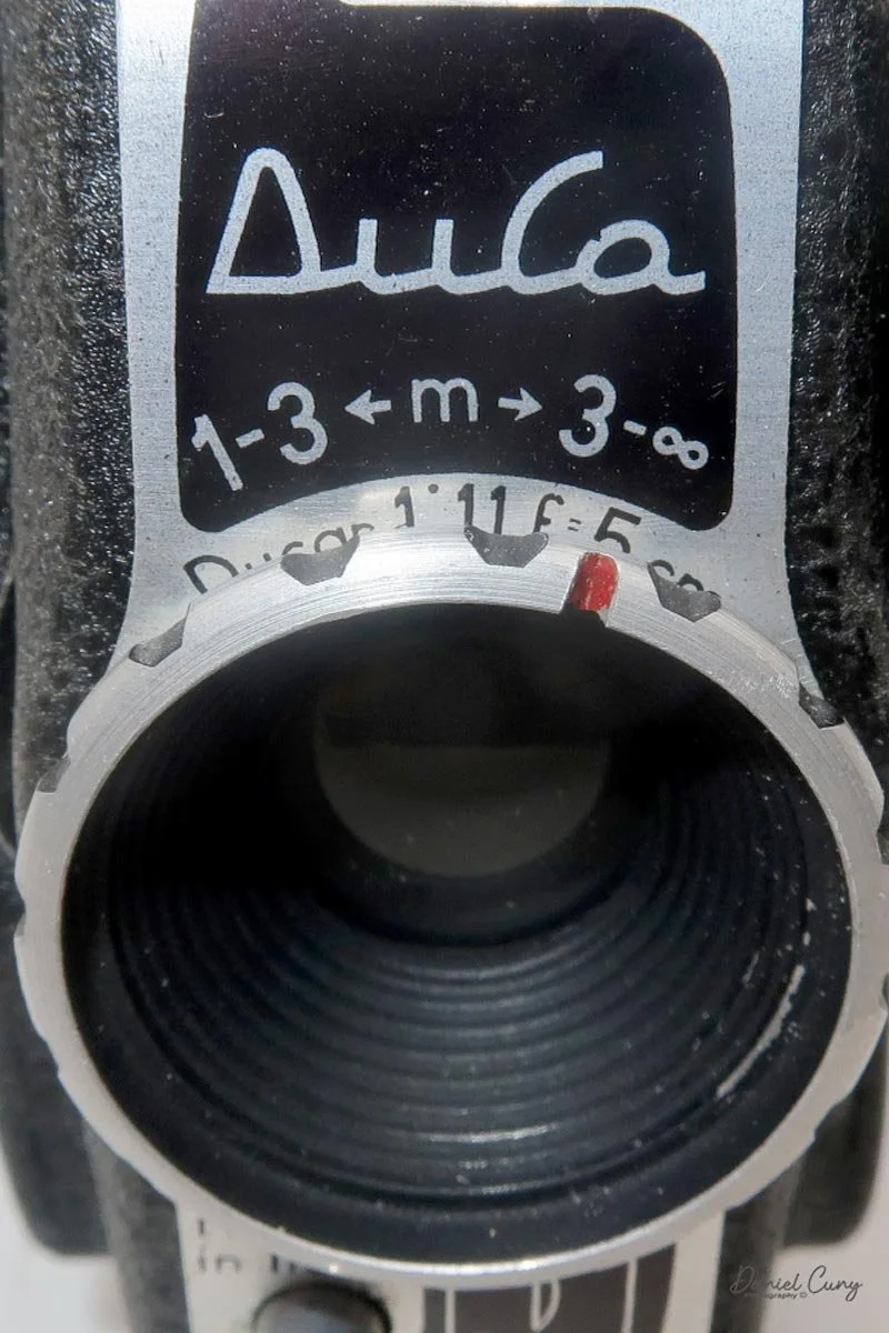 Focus 3 meters to infinity