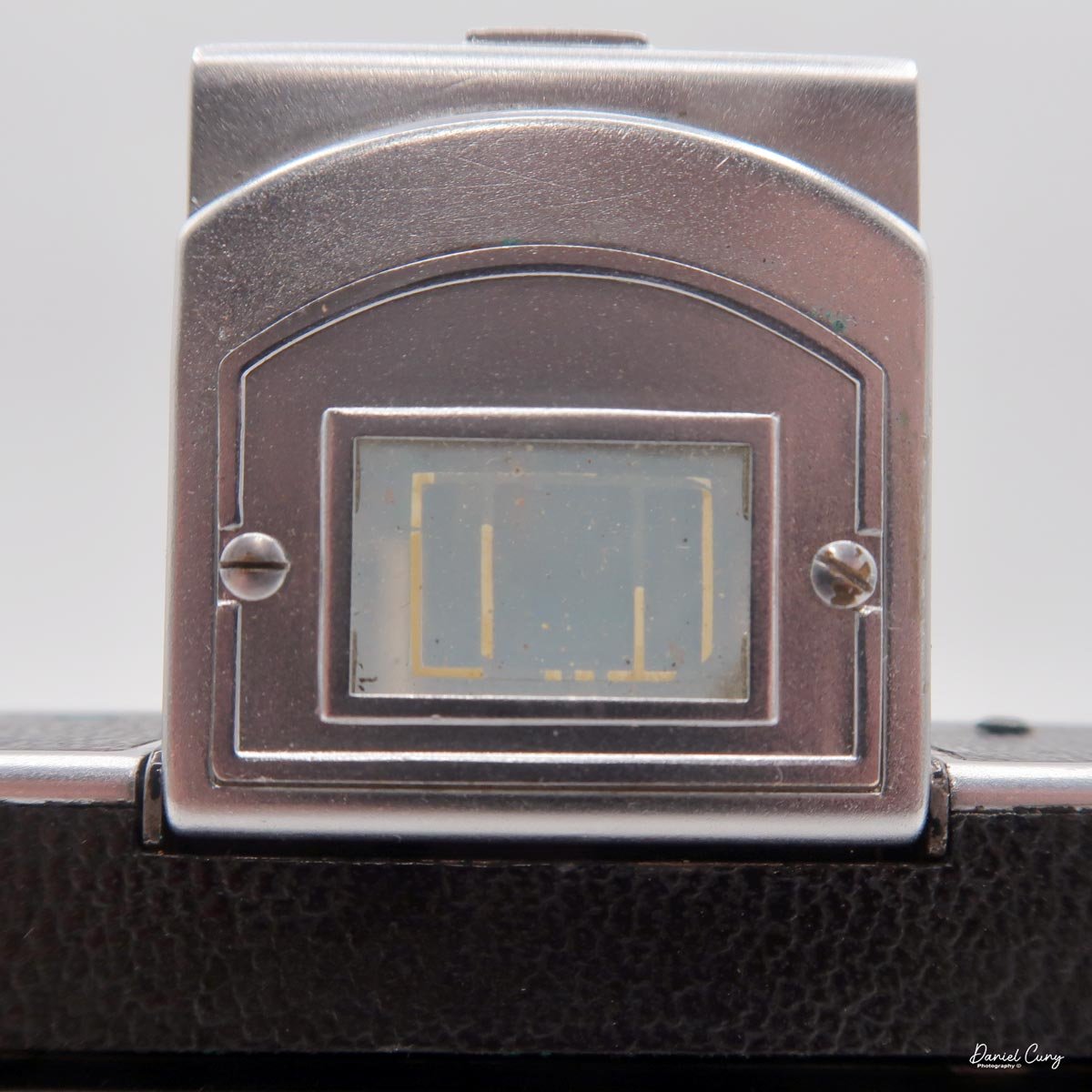 Rear view of the Albada finder w/format lines