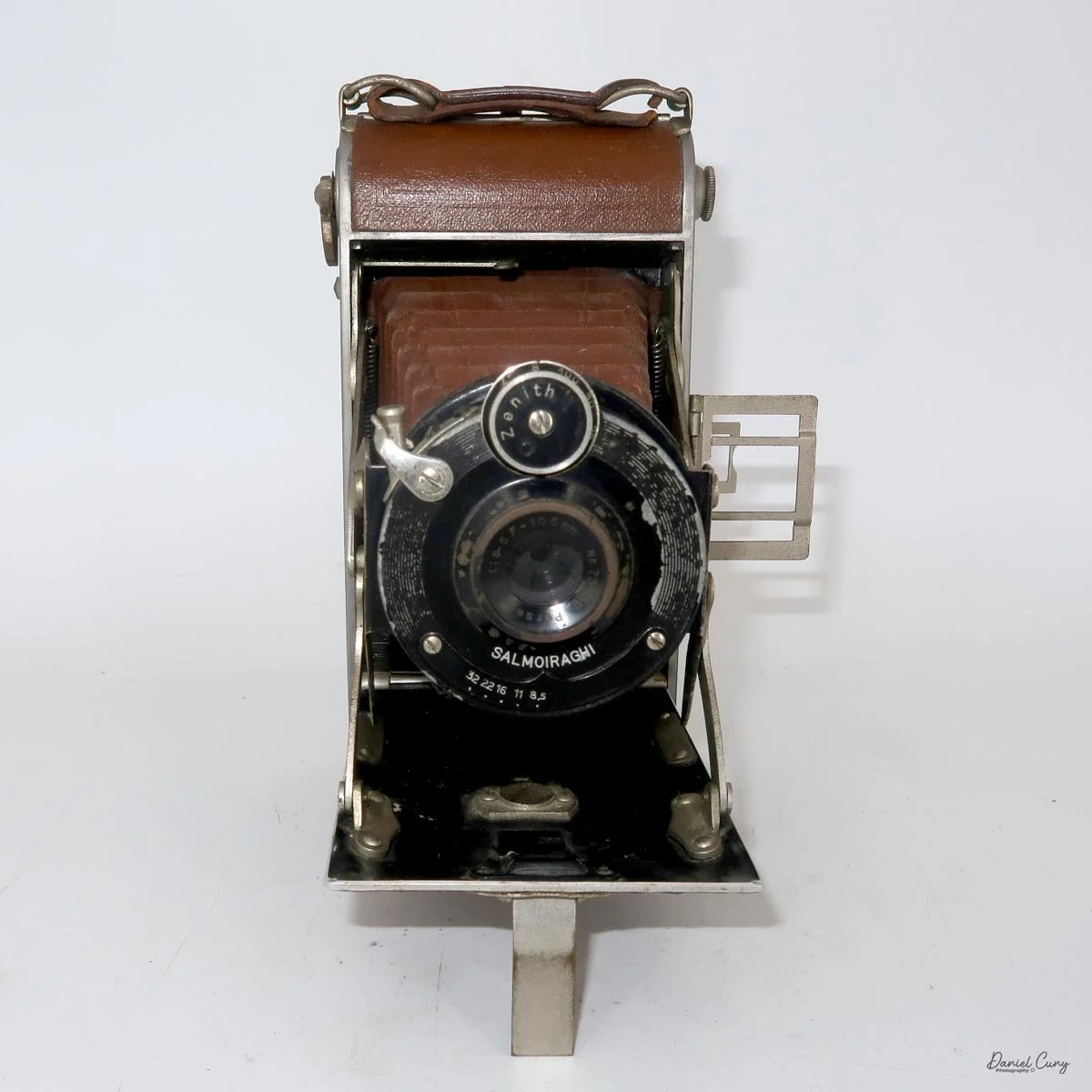 Different angles of the Salmoiraghi Lexus camera.