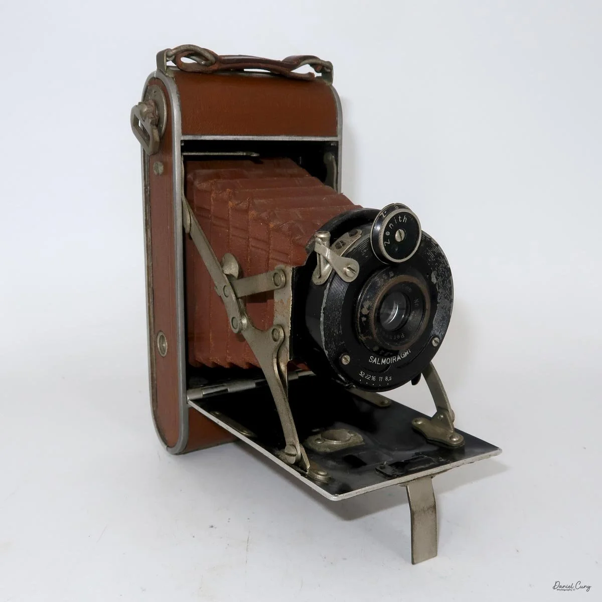 Different angles of the Salmoiraghi Lexus camera.