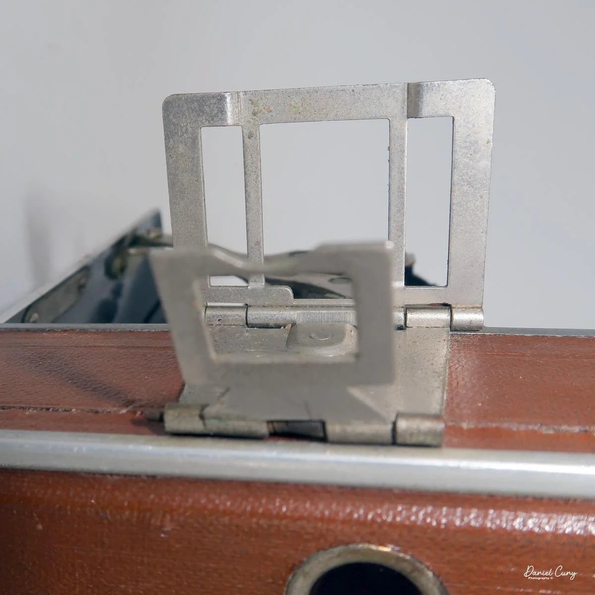 Erect eye-level finder 