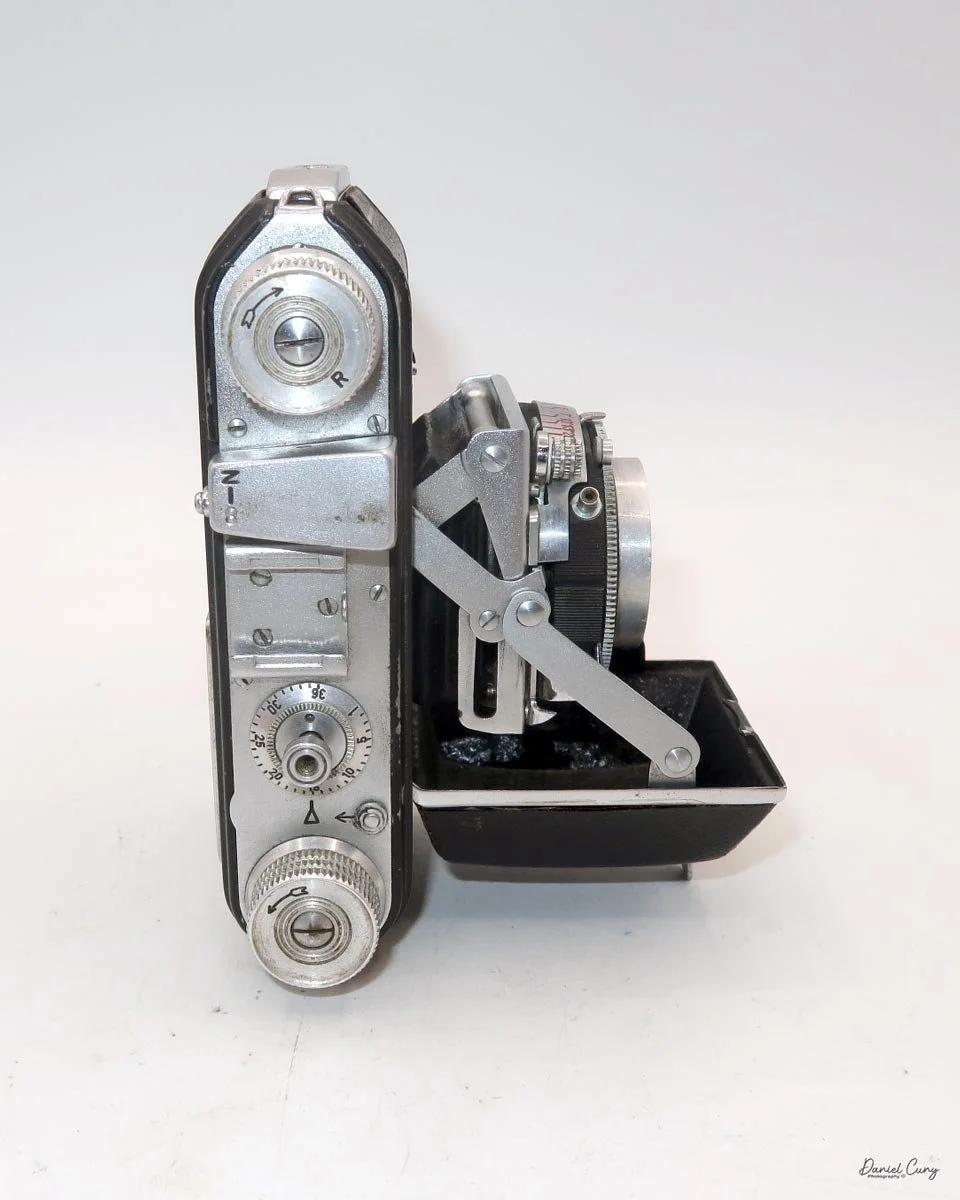 Different angles of the Welta Welti camera