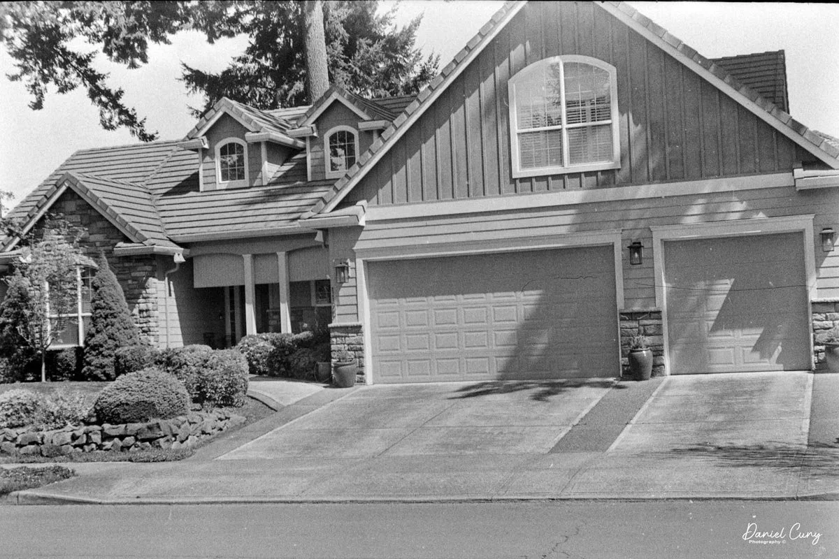 Neighbors house