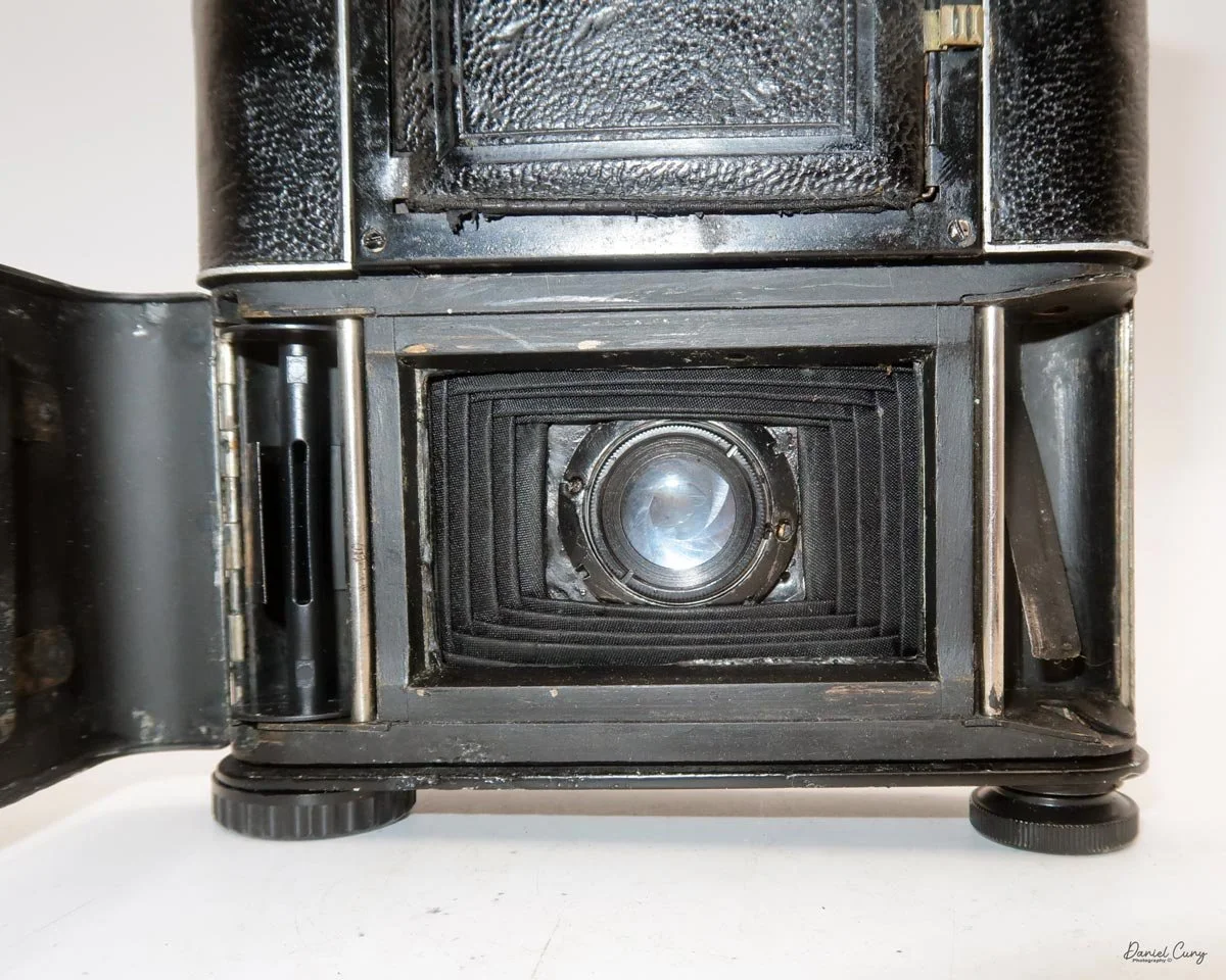 Film chamber on the Bentzin Primarette camera