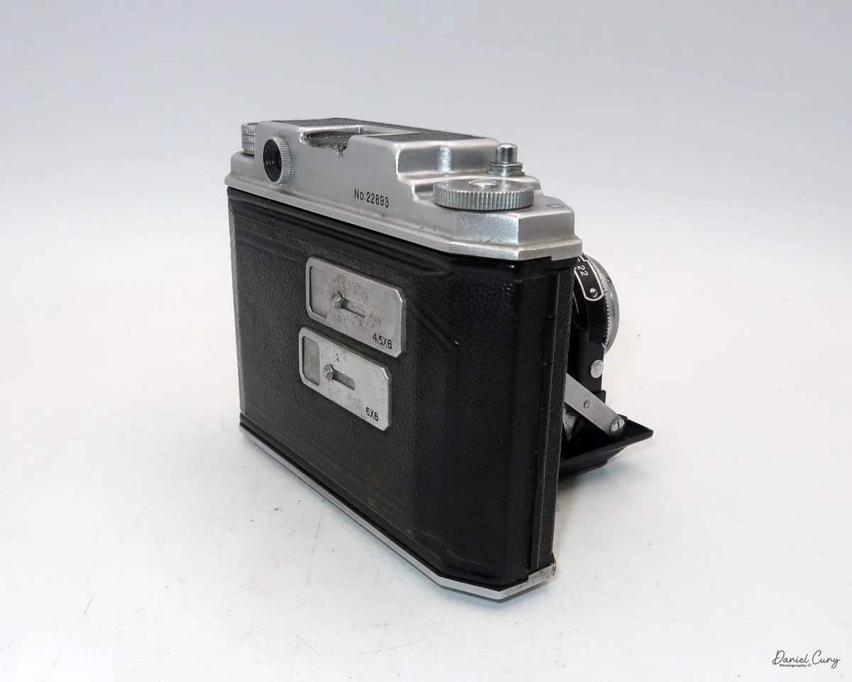 Different angles of the Baron RI camera