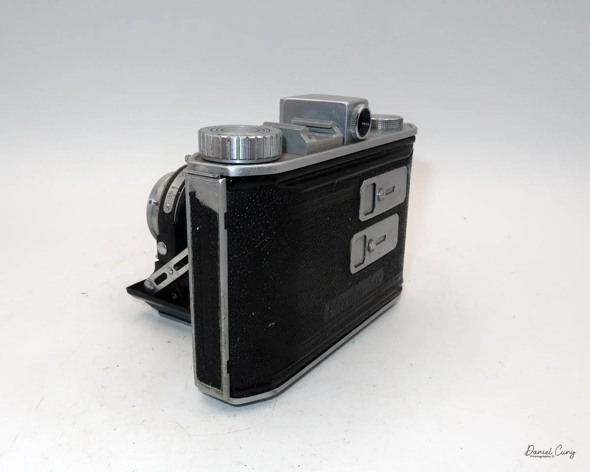 Different angles of the Mizuho Six camera