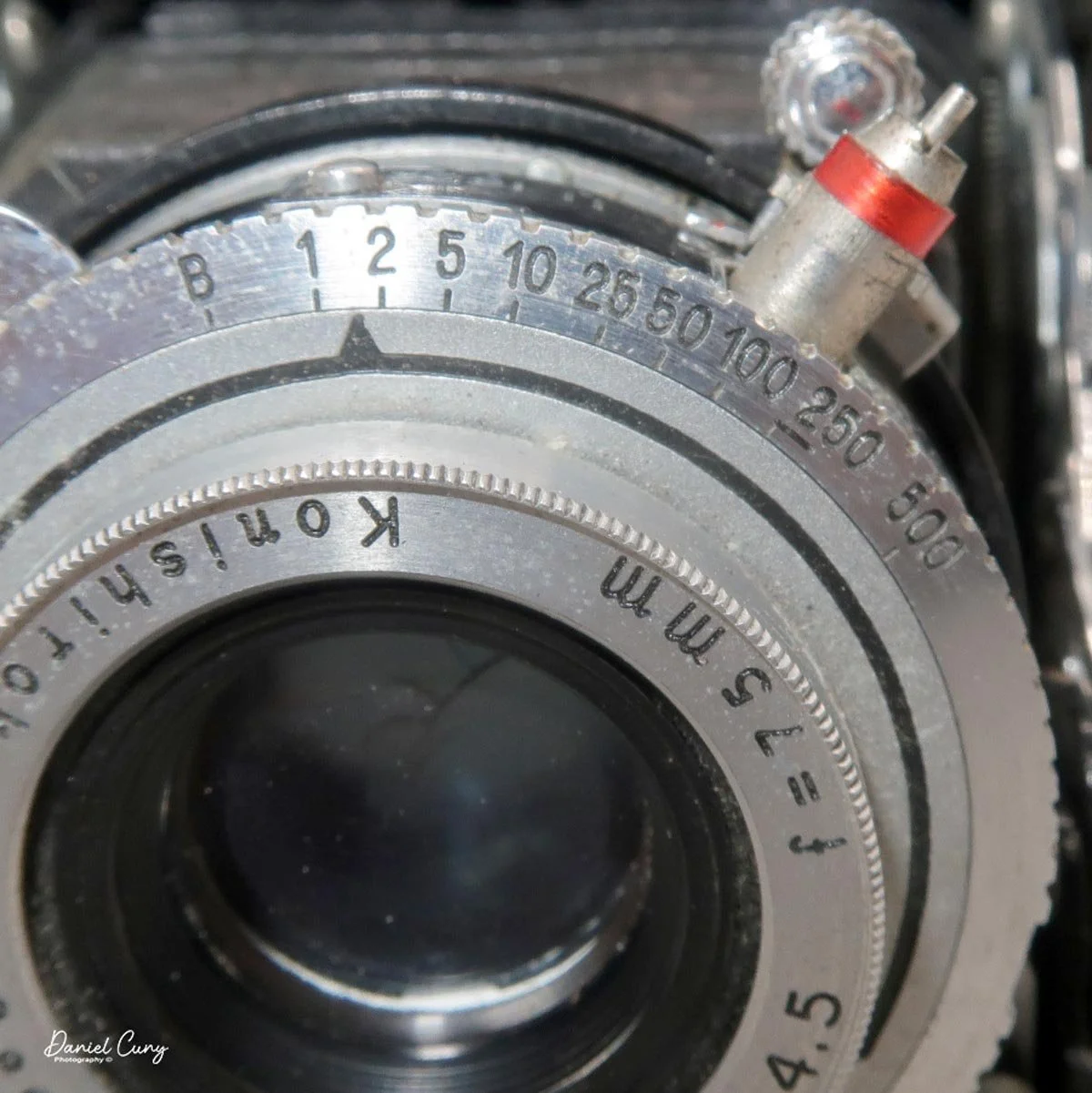 Shutter speed selector