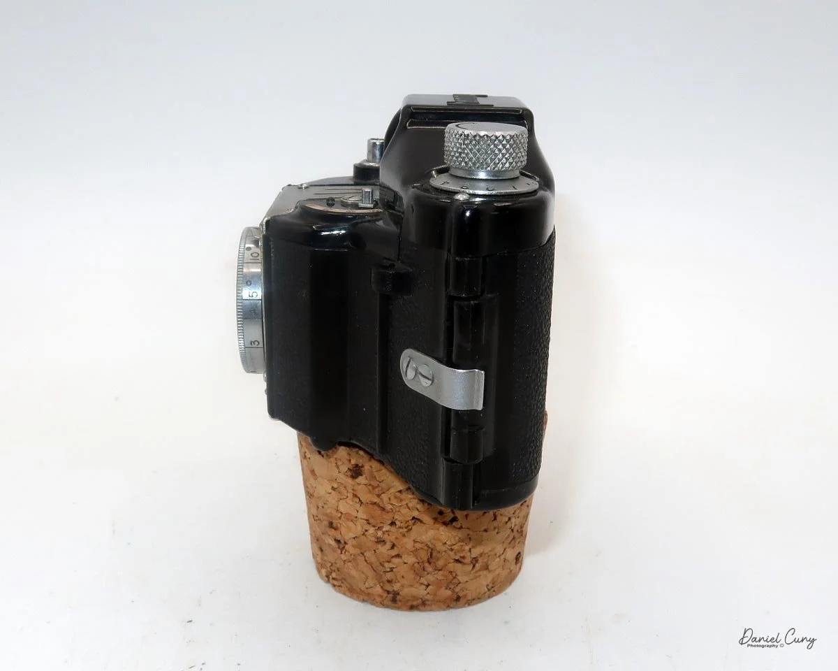 Different angles of the Mamiya Mammy camera