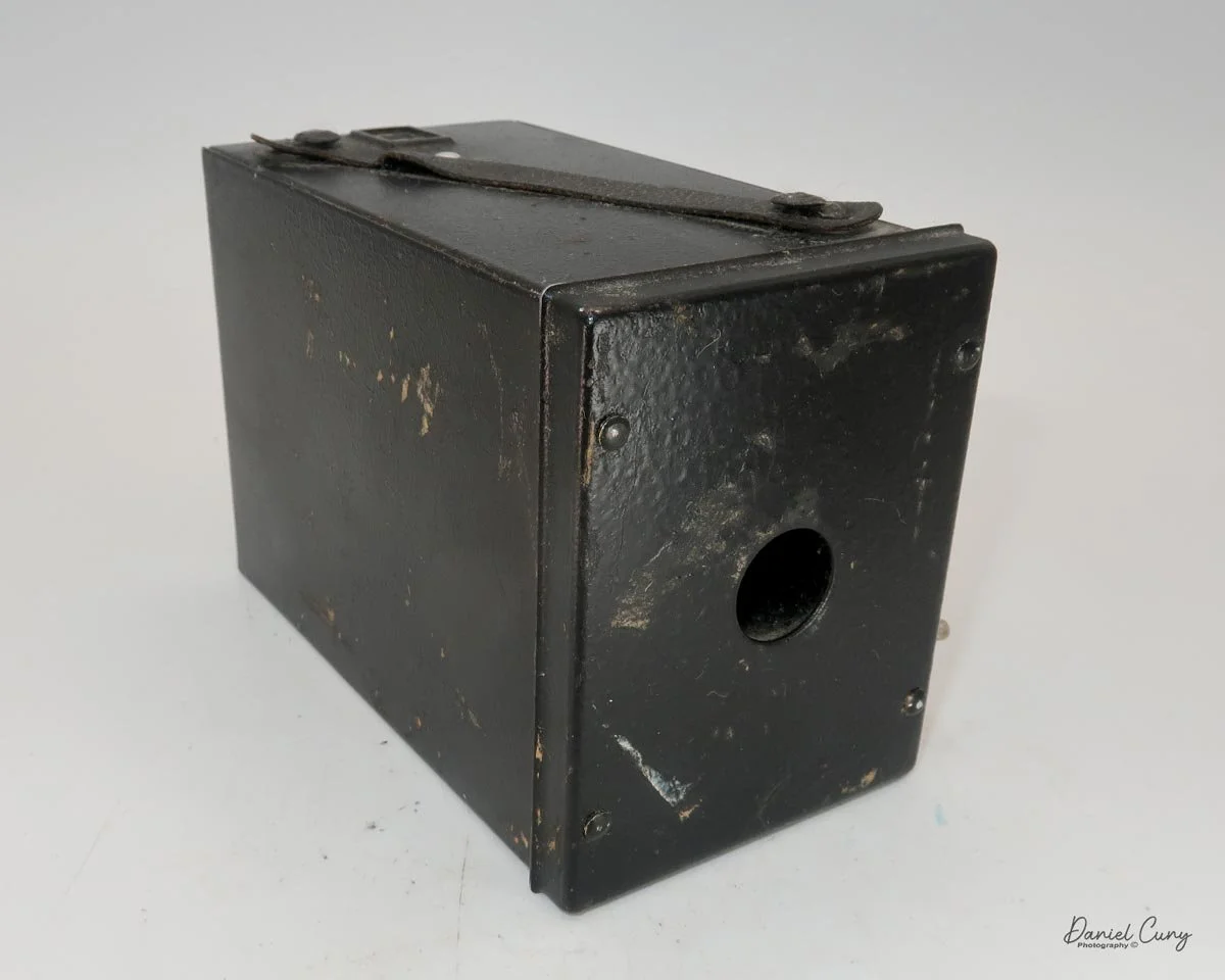 Different angles of the Nomar camera.