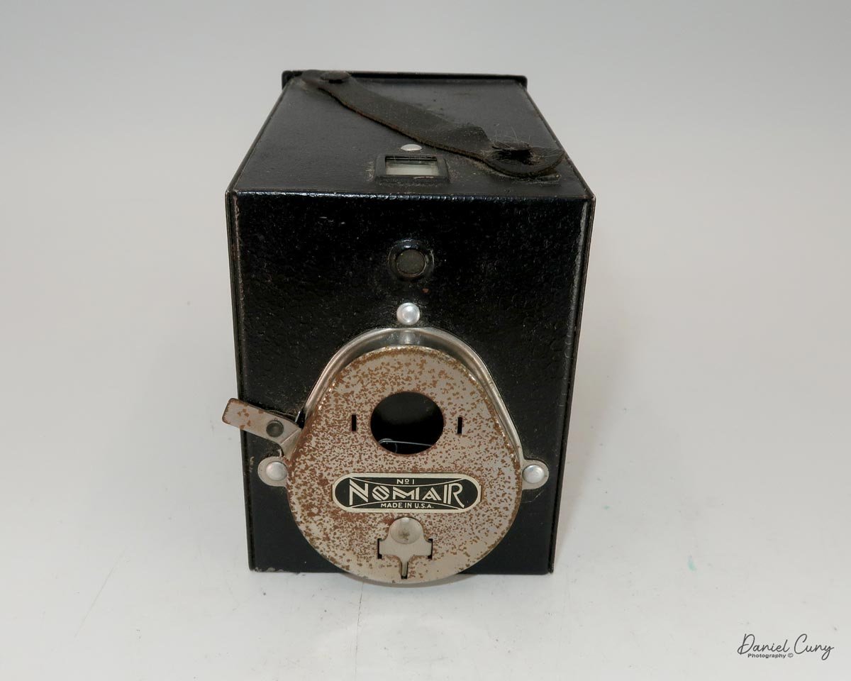 Different angles of the Nomar camera.