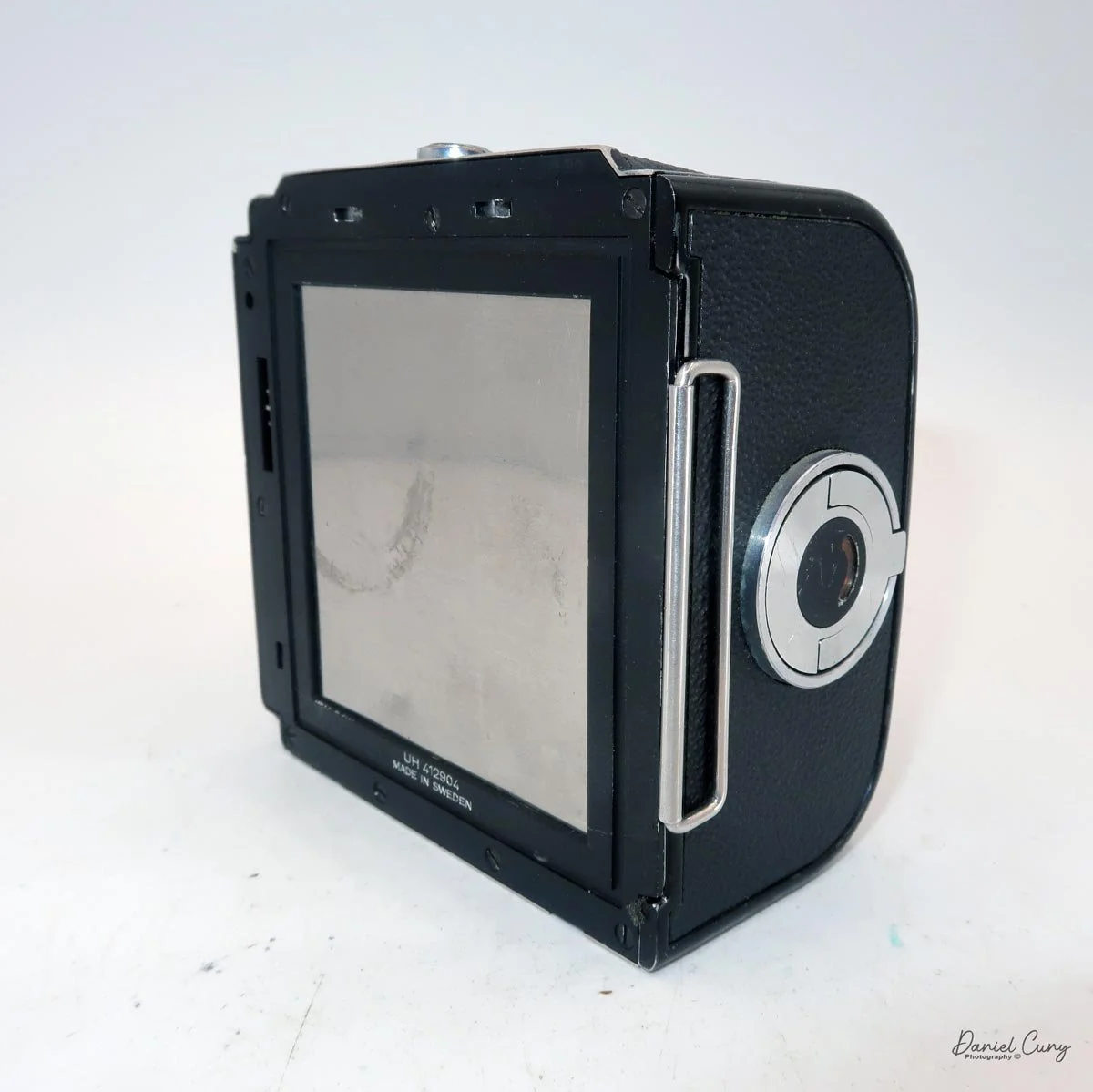 Film back with dark slide