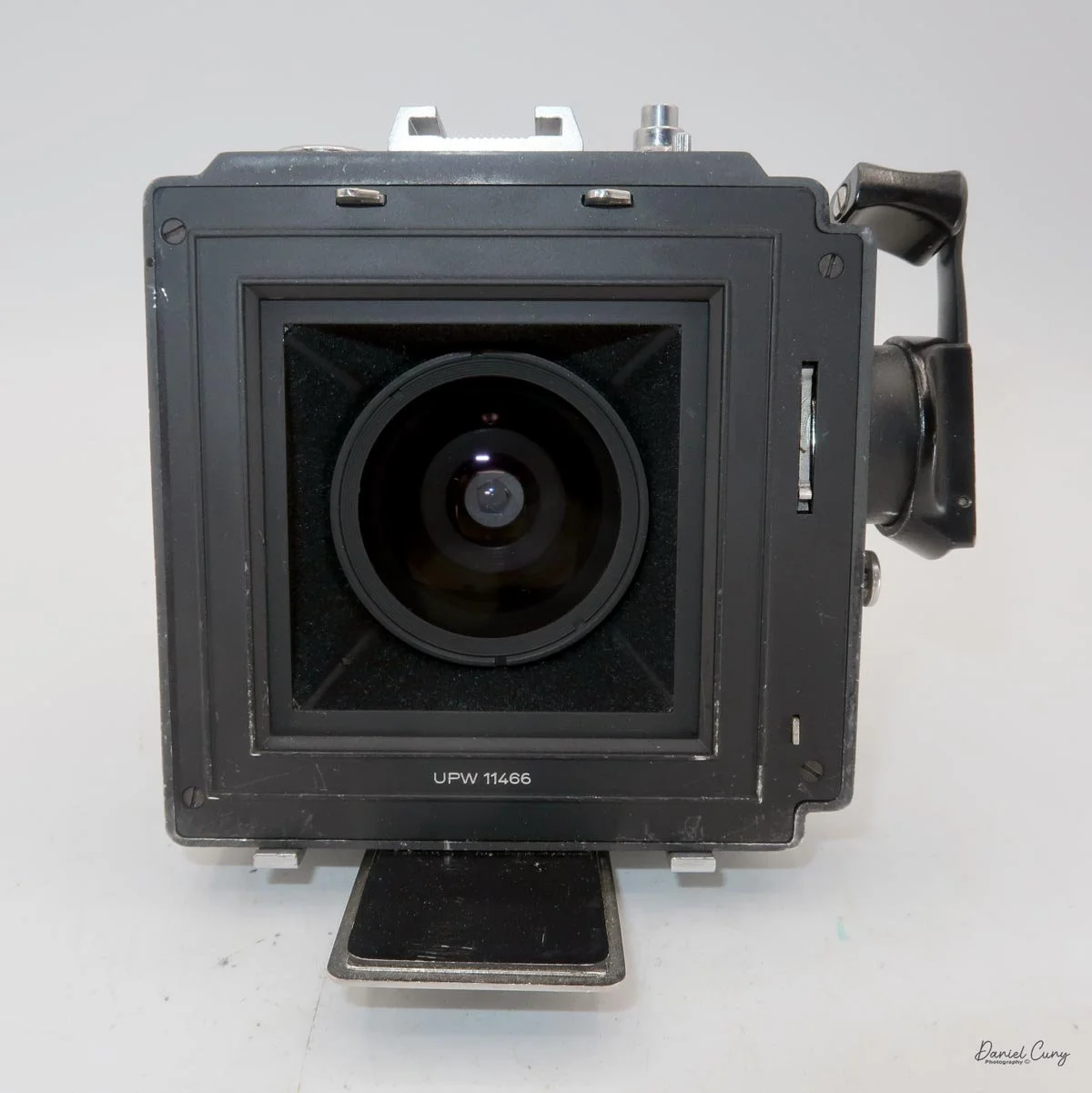 Looking at the back of Super Wide C without film back.