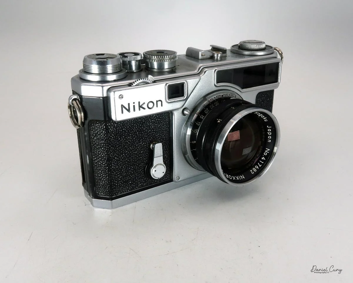 Different angles of the Nikon SP camera
