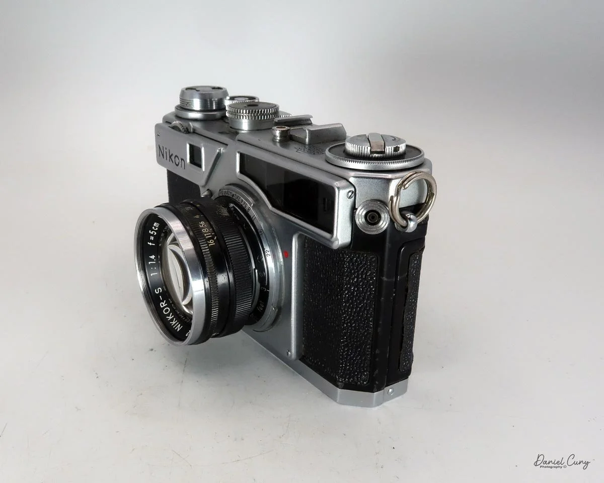 Different angles of the Nikon SP camera