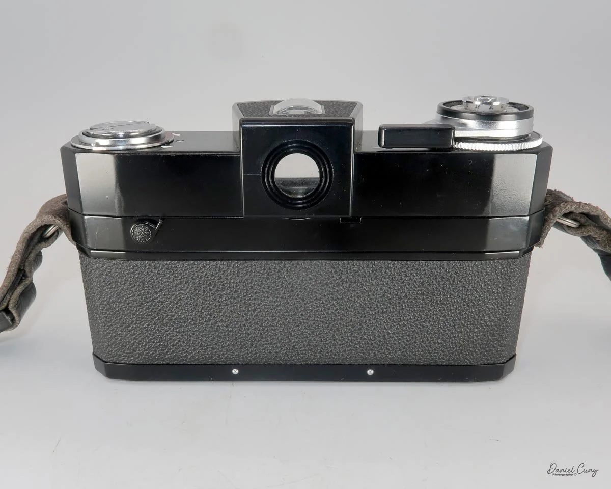 Different angles of the Zeiss Ikon Hologon Ultrawide camera.