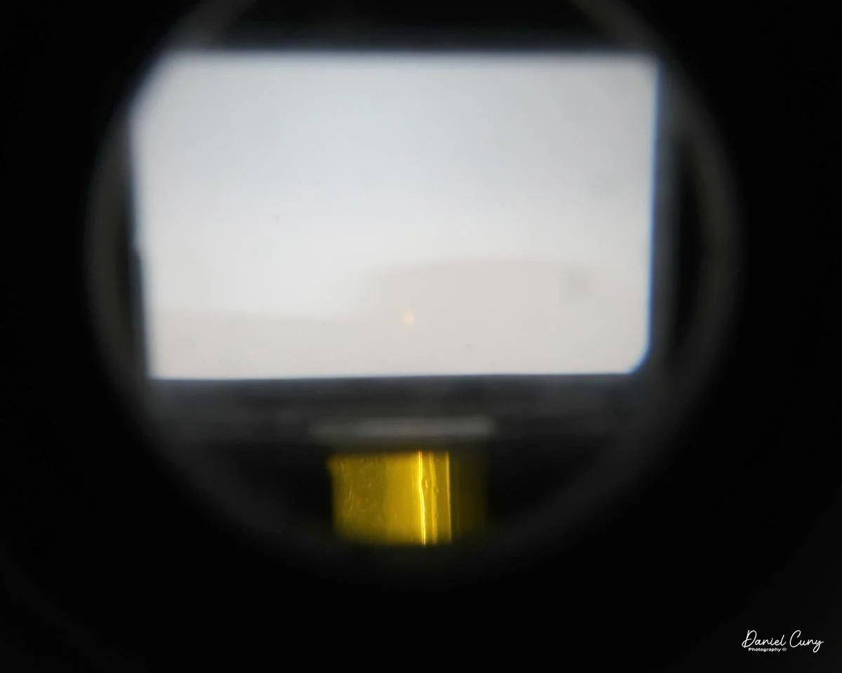 Viewfinder with bubble level under the window.