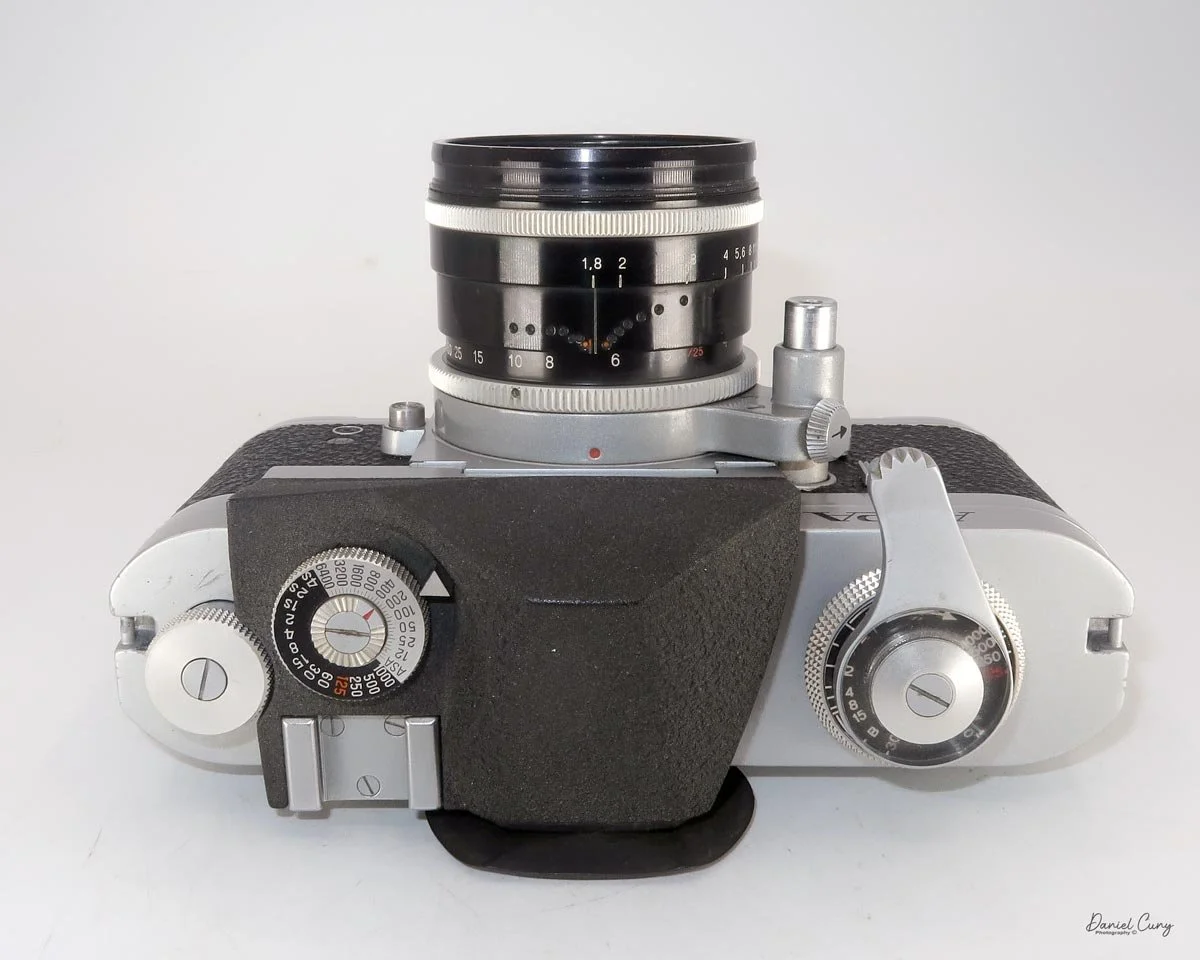 Top view of the Alpa Reflex 9d.