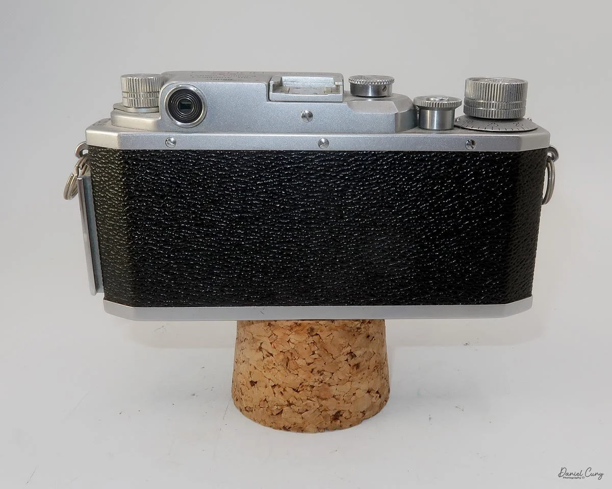 Different angles of the Canon IV Sb camera.