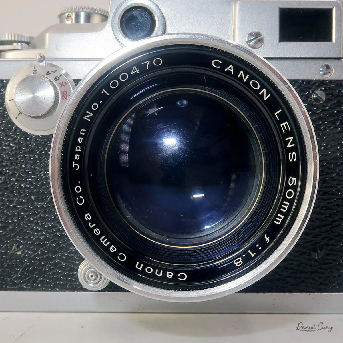 Front view of Canon 50mm f/1.8 lens