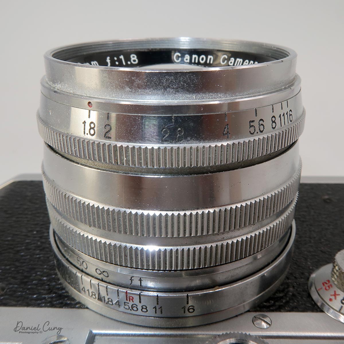 Aperture ring on Canon 50mm f/1.8 lens
