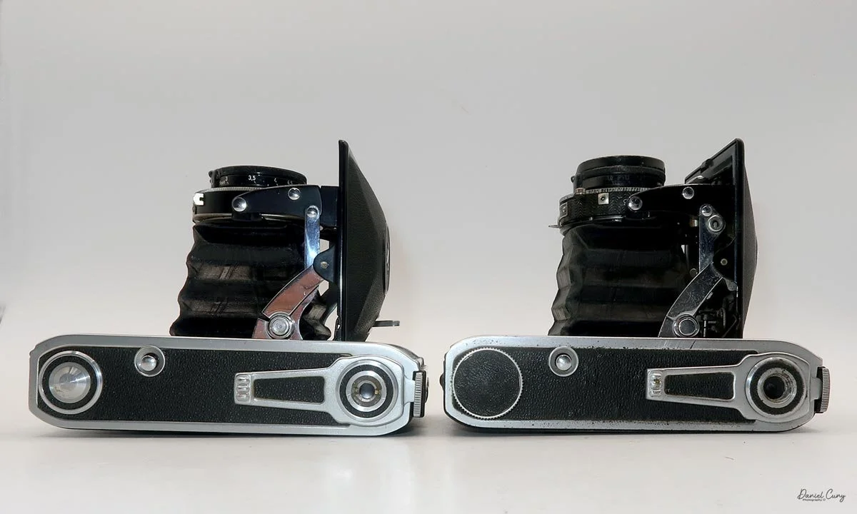 Locking camera "foot" closed