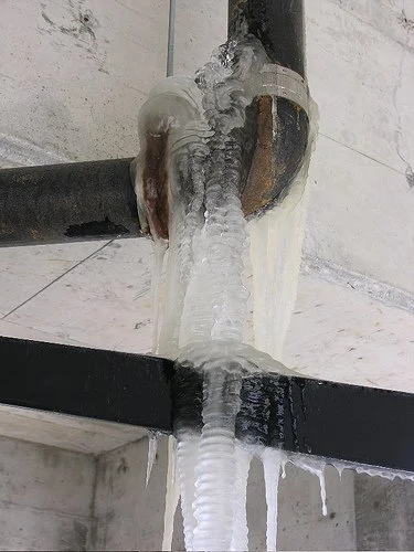 frozen-pipes.jpg
