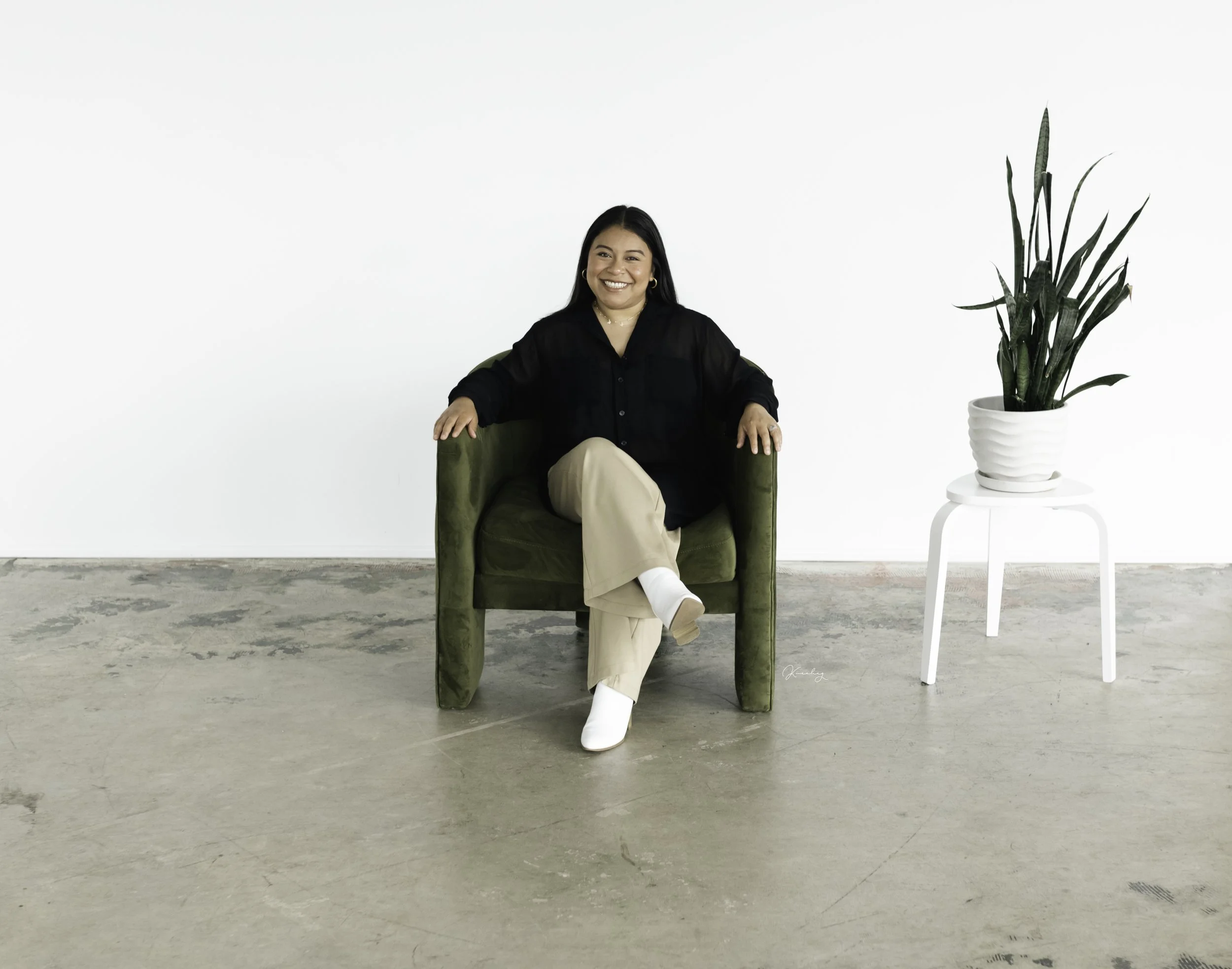 Branding_Marleny_4 copy.jpg