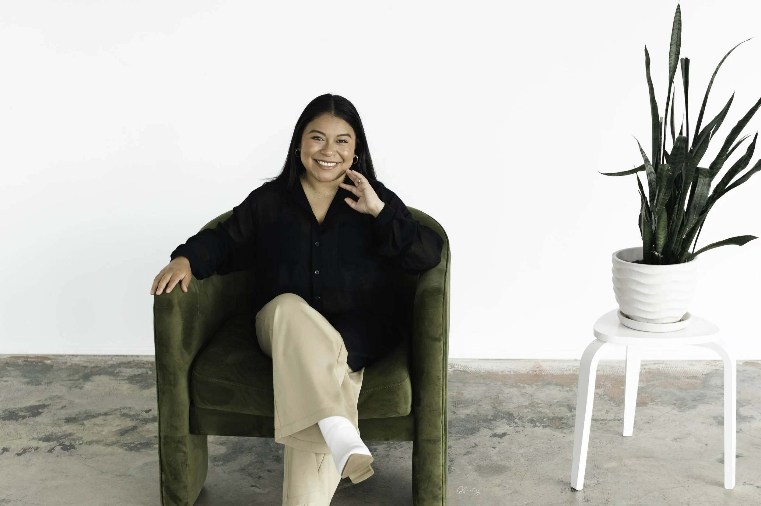 Branding_Marleny_6 copy.jpg