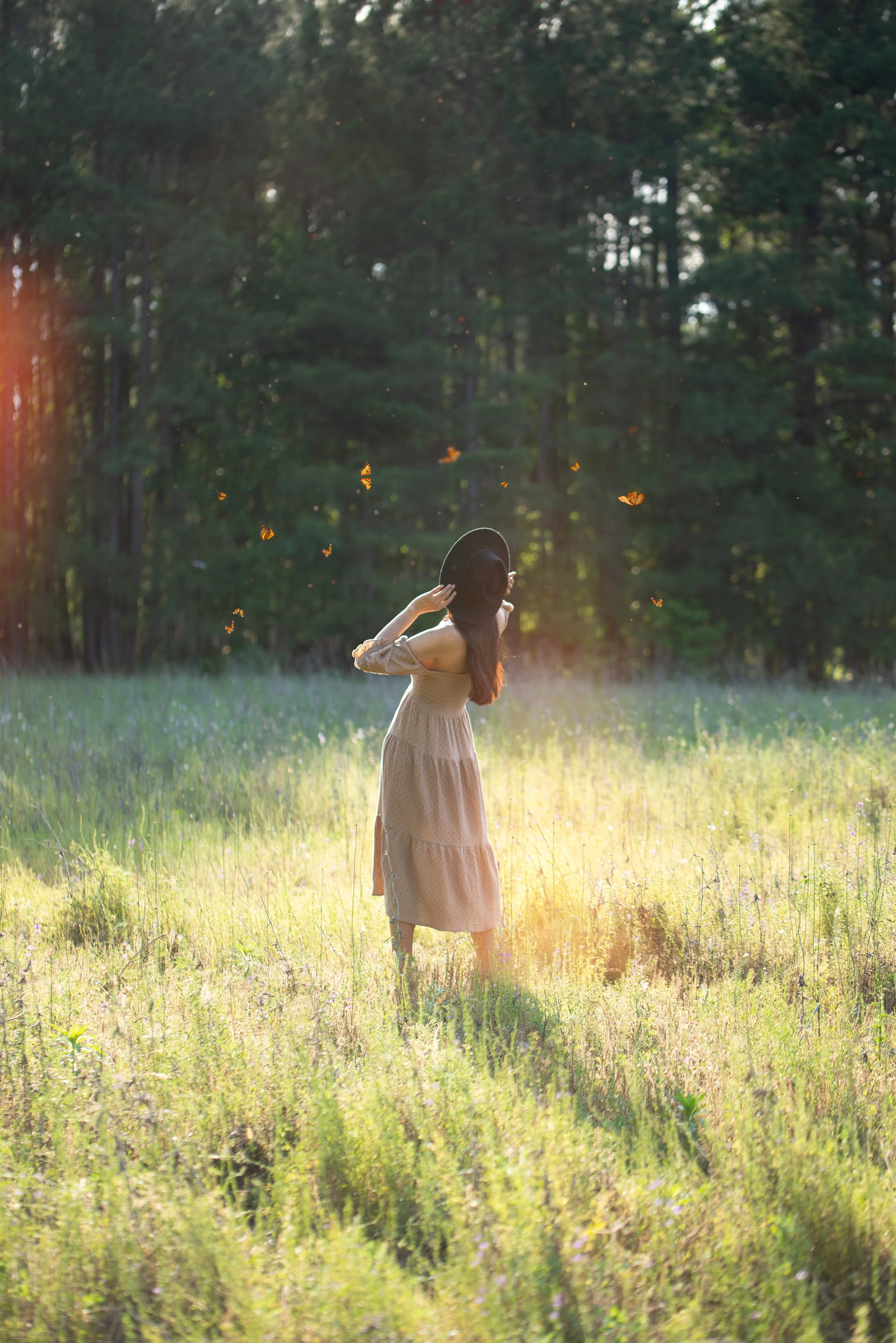 Boho-PrairieFields_With_Livy_22 copy.jpg