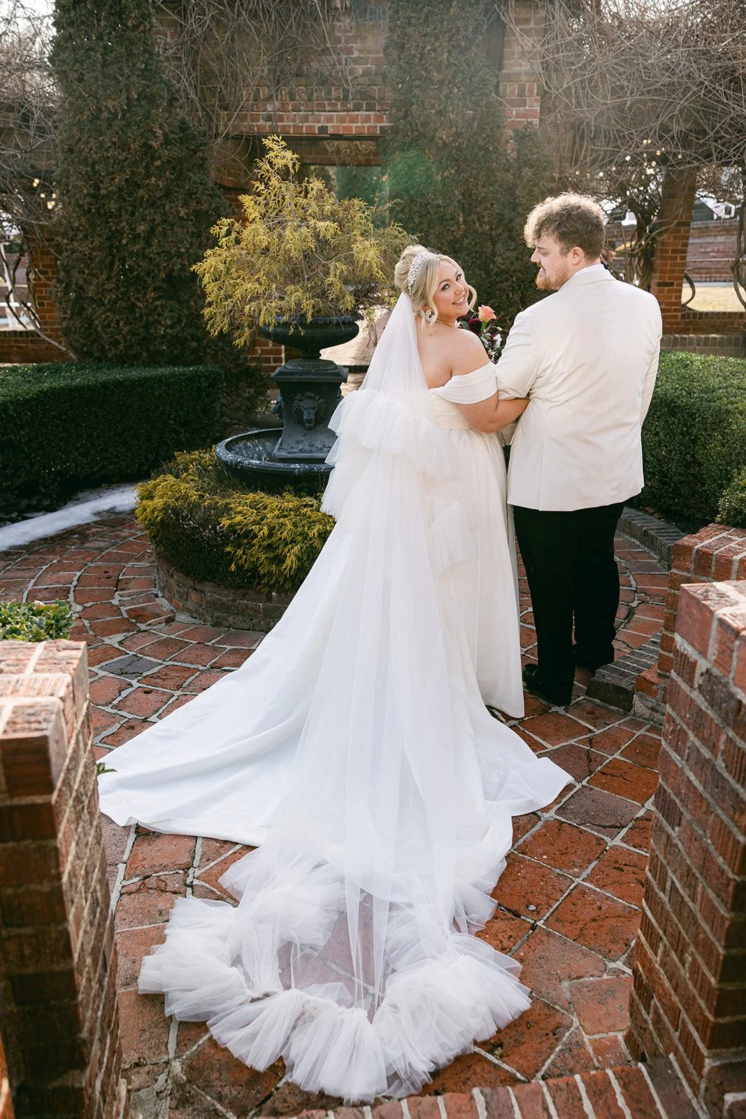 SarahMattozziPhotography-MadisonGeorge-Wedding-Preview-0-7.jpg