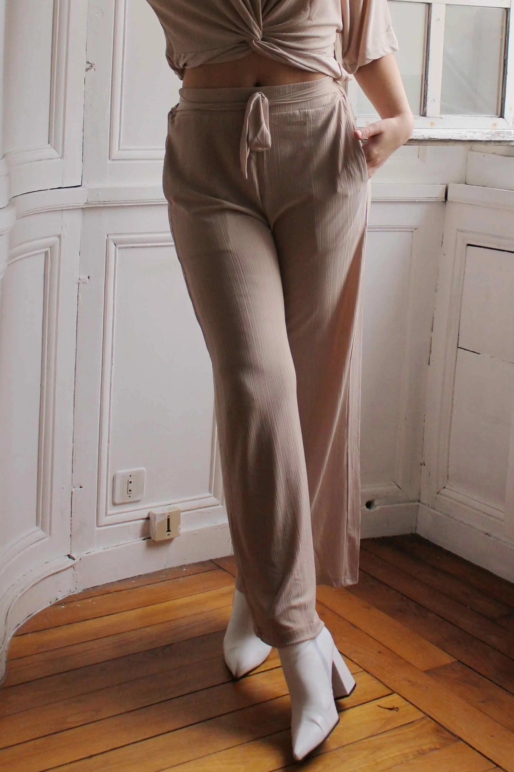 pantalon-beige-mary-notyourgirl.jpg