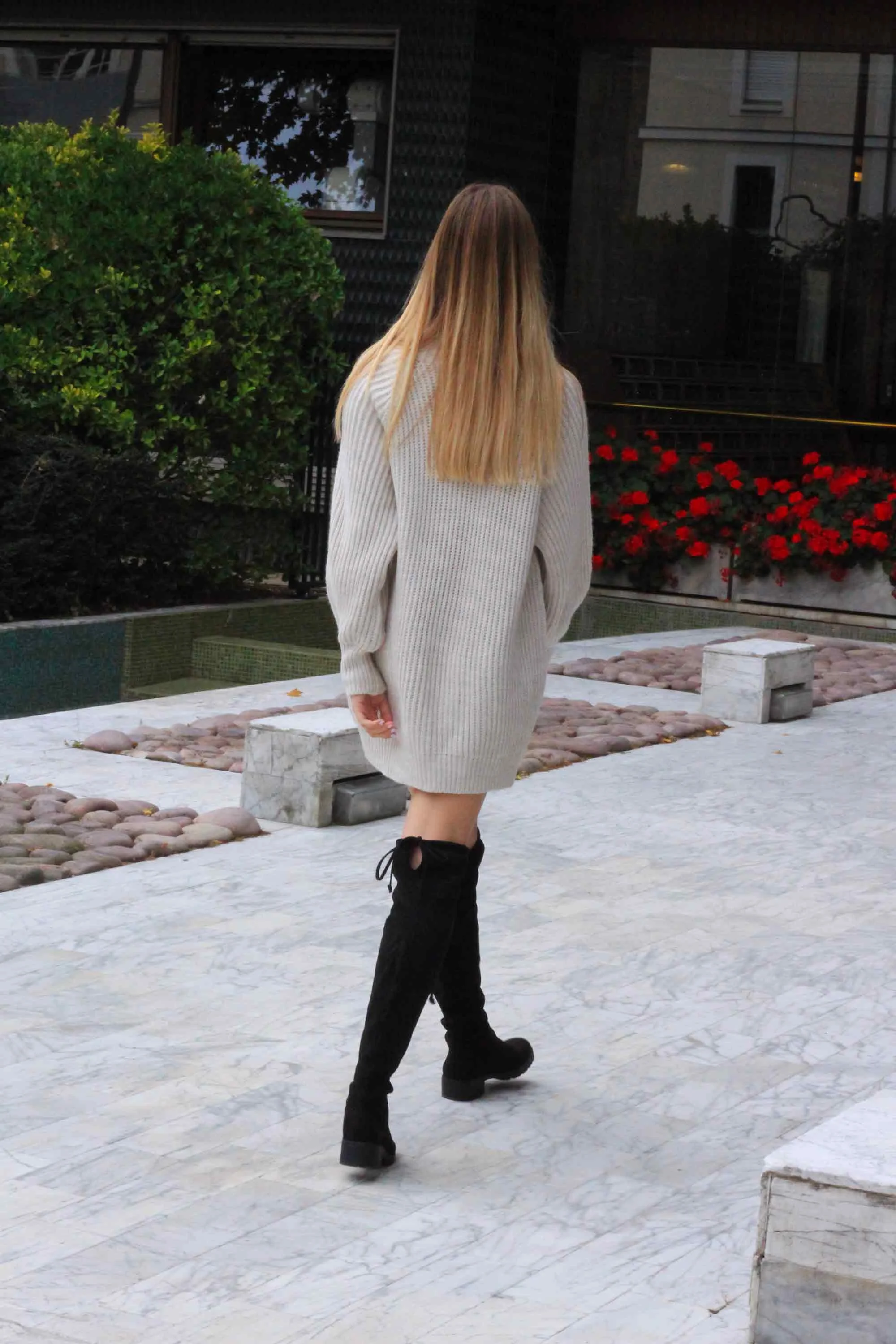 robe-pull-beige-notyourgirl.jpg