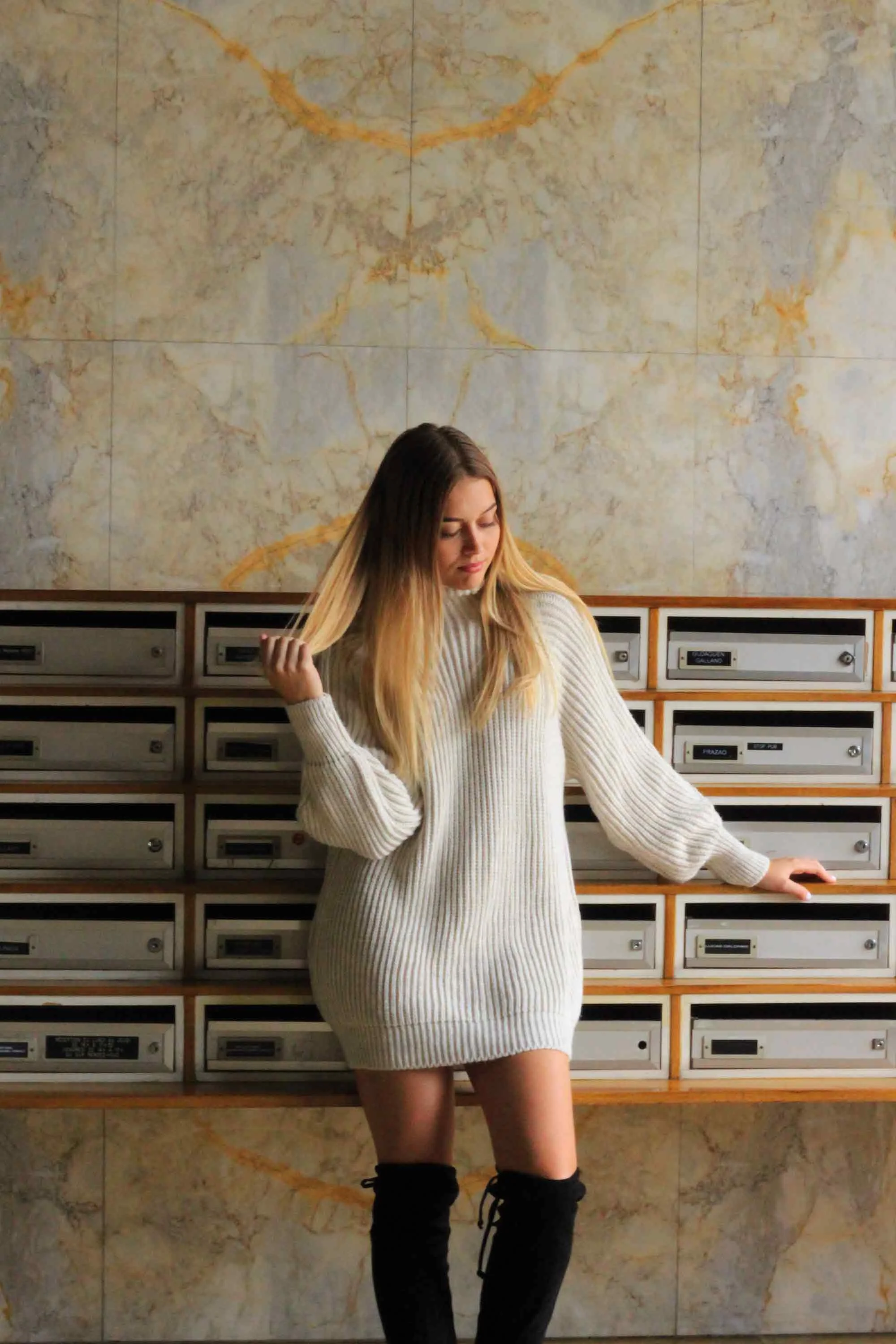 robe-pull-beige-maille-nyg.jpg