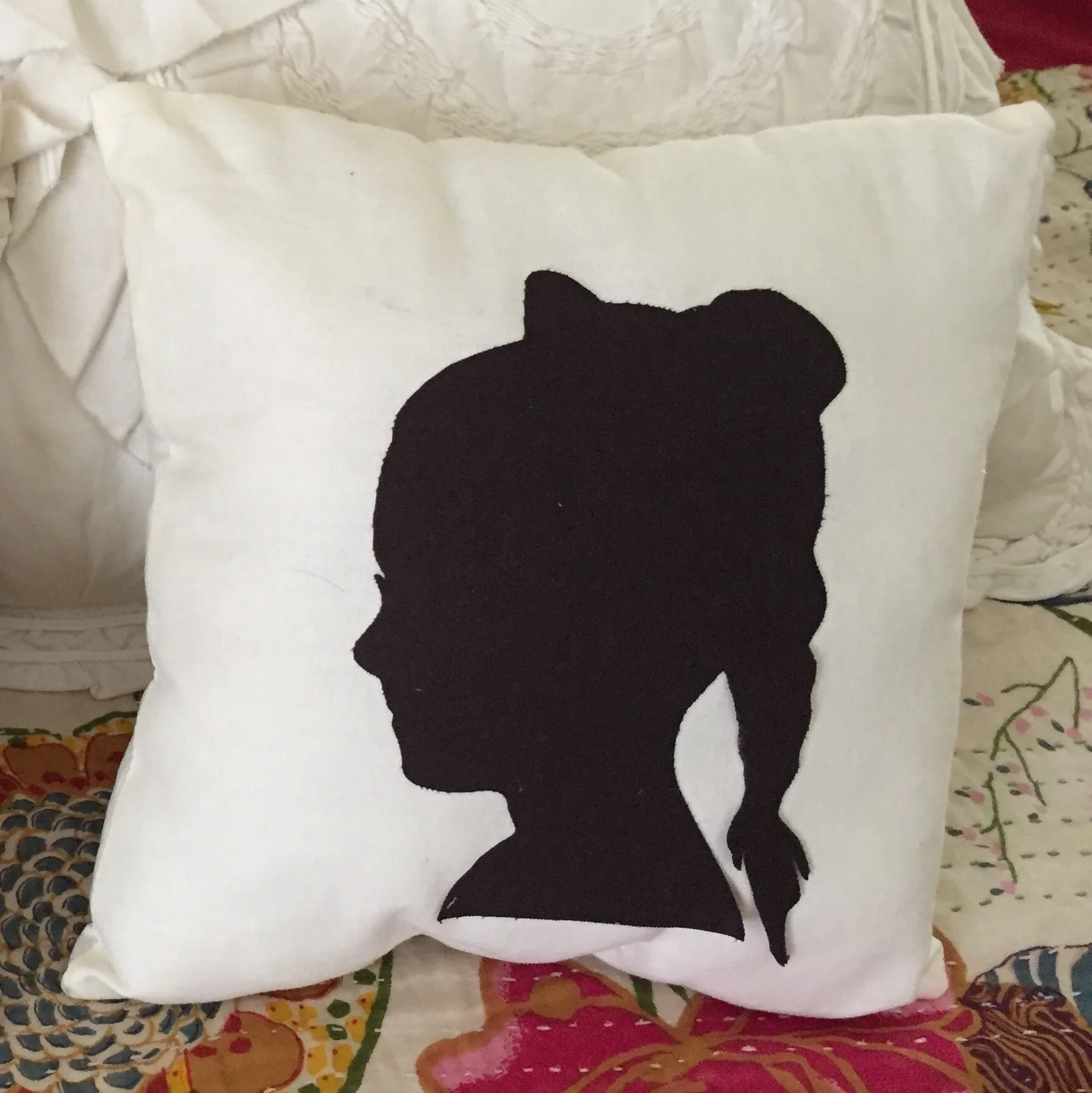 Wednesdays, July 19-August 2 (2pm-4pm): Keepsakes|Silhouettes: sewing & embroidery, ages 7-12