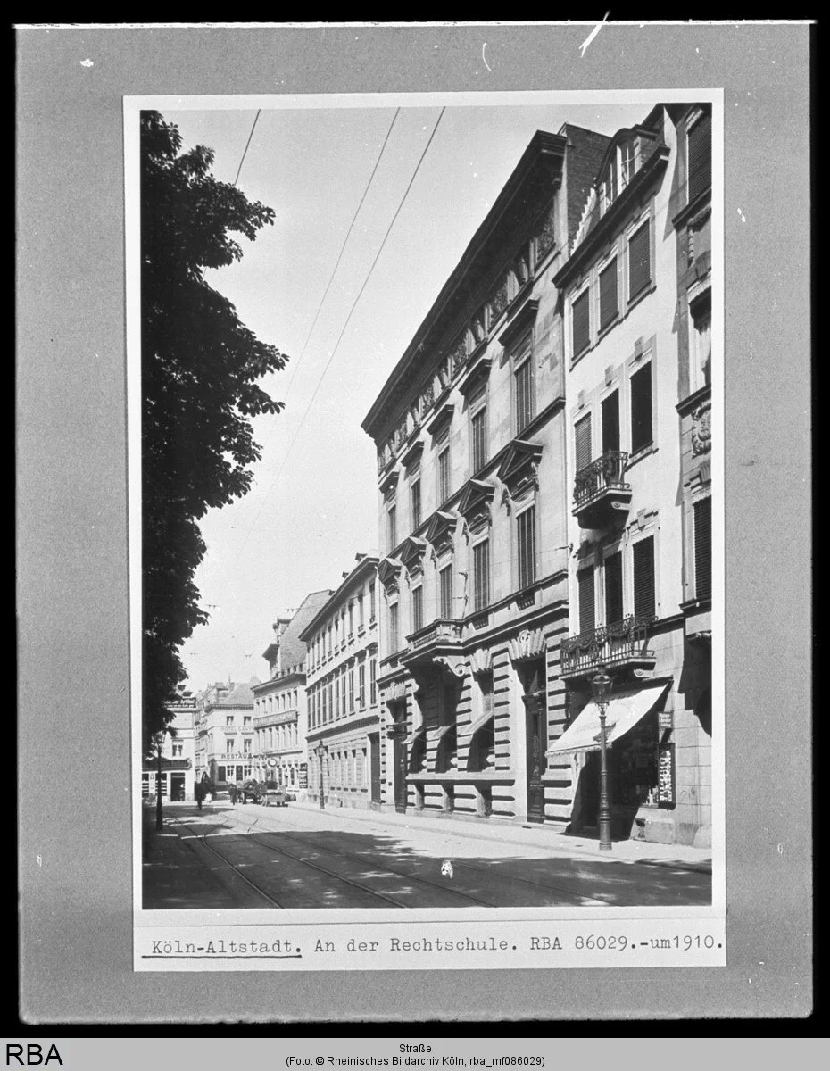rba_mf086029.jpg