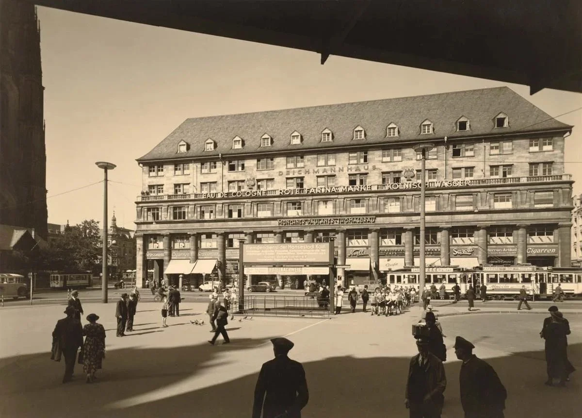 Vom Erzbischof zum Bürojob – Das Deichmannhaus