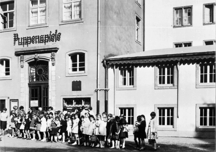 Kölsche Geschichten an seidenen Fäden – Das Hänneschen-Theater