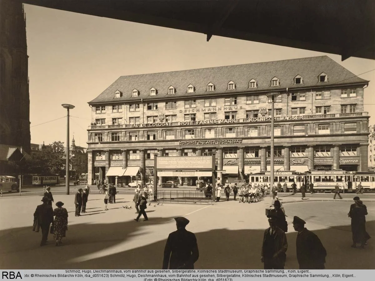 Historische Aufnahme vom Deichmannhaus in Sepia