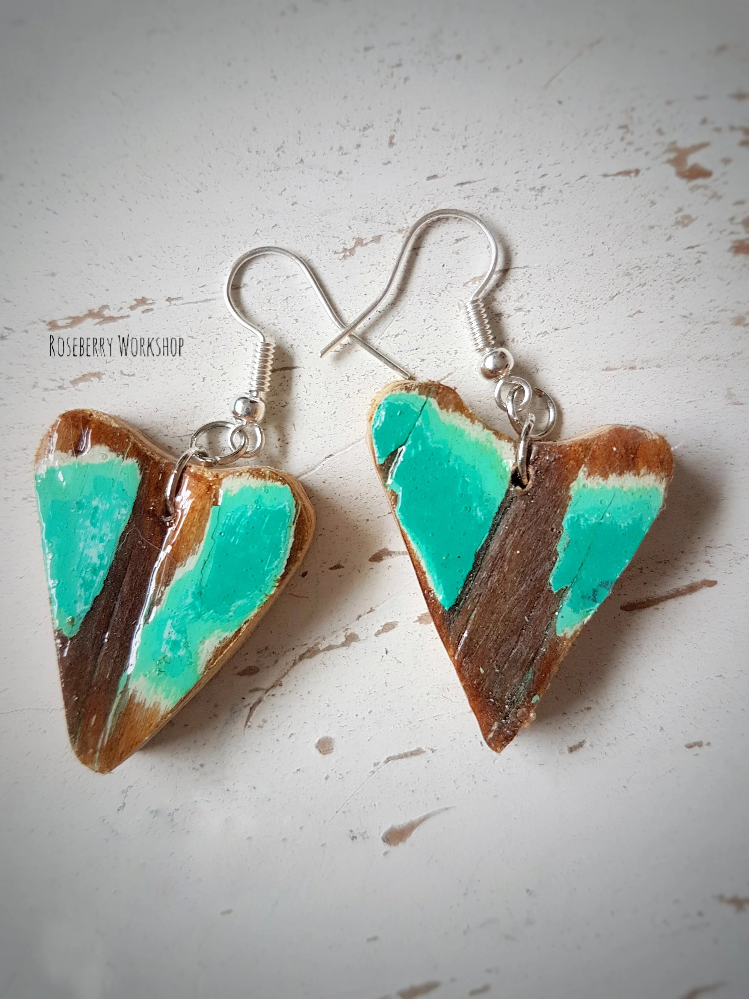 "Shabby Heart" Earrings (medium)