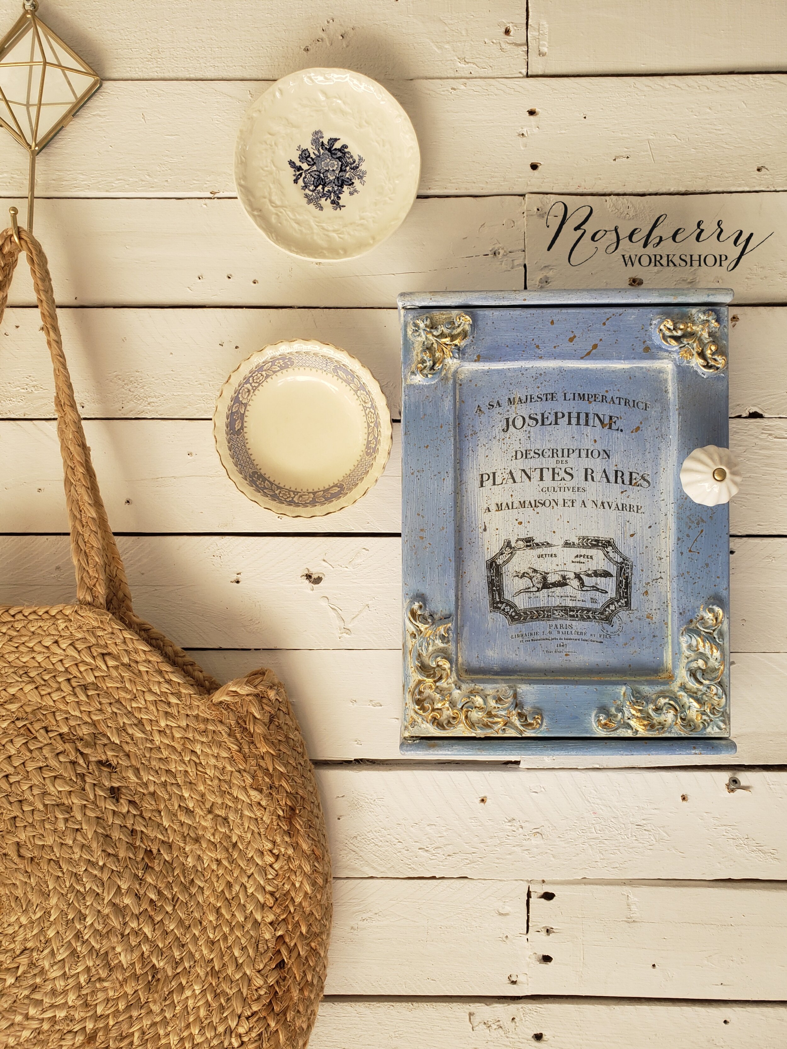 "Josephine" French Horticulture Themed Key Box