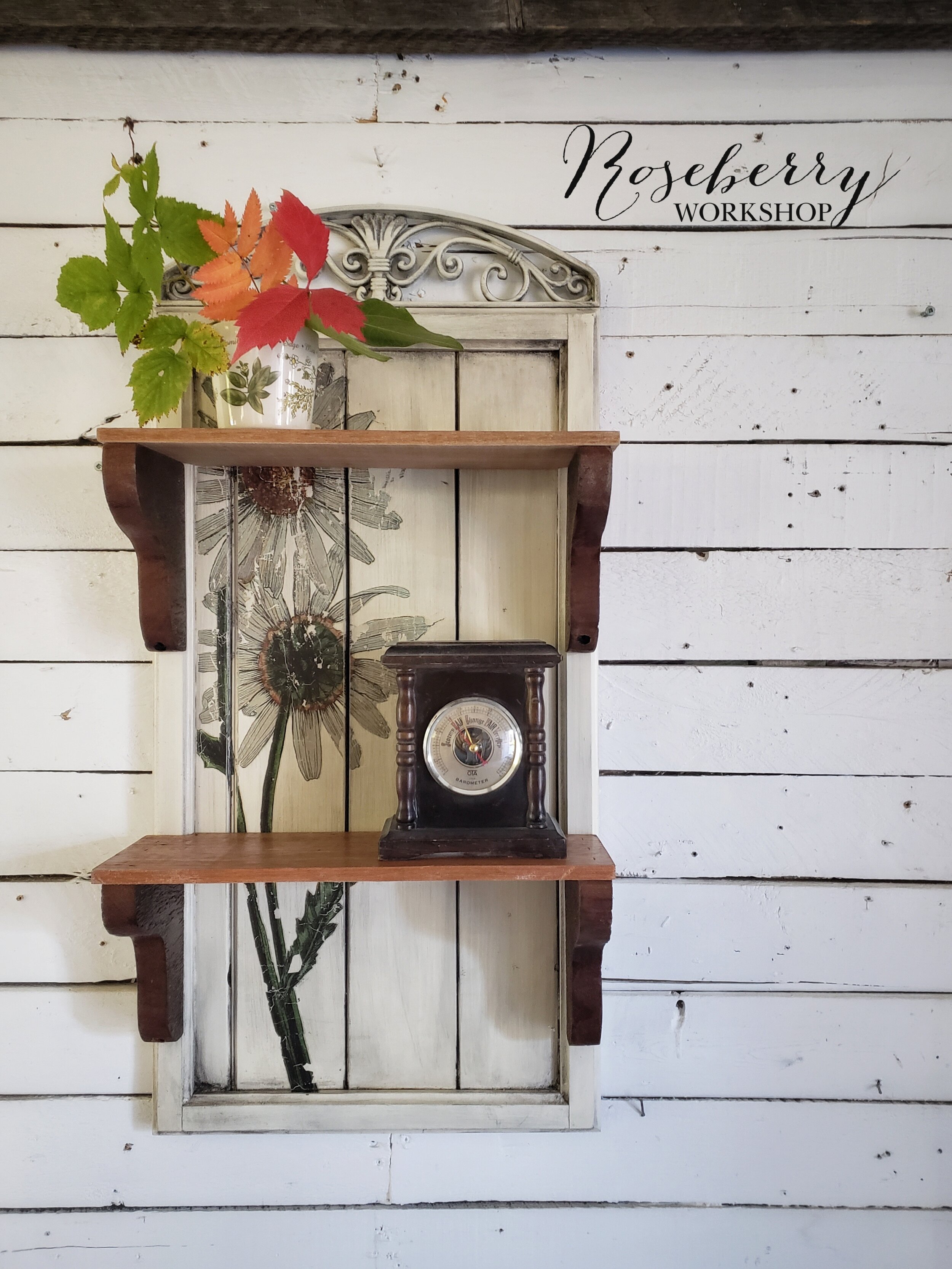 "Creamy Daisy" Wall Shelf