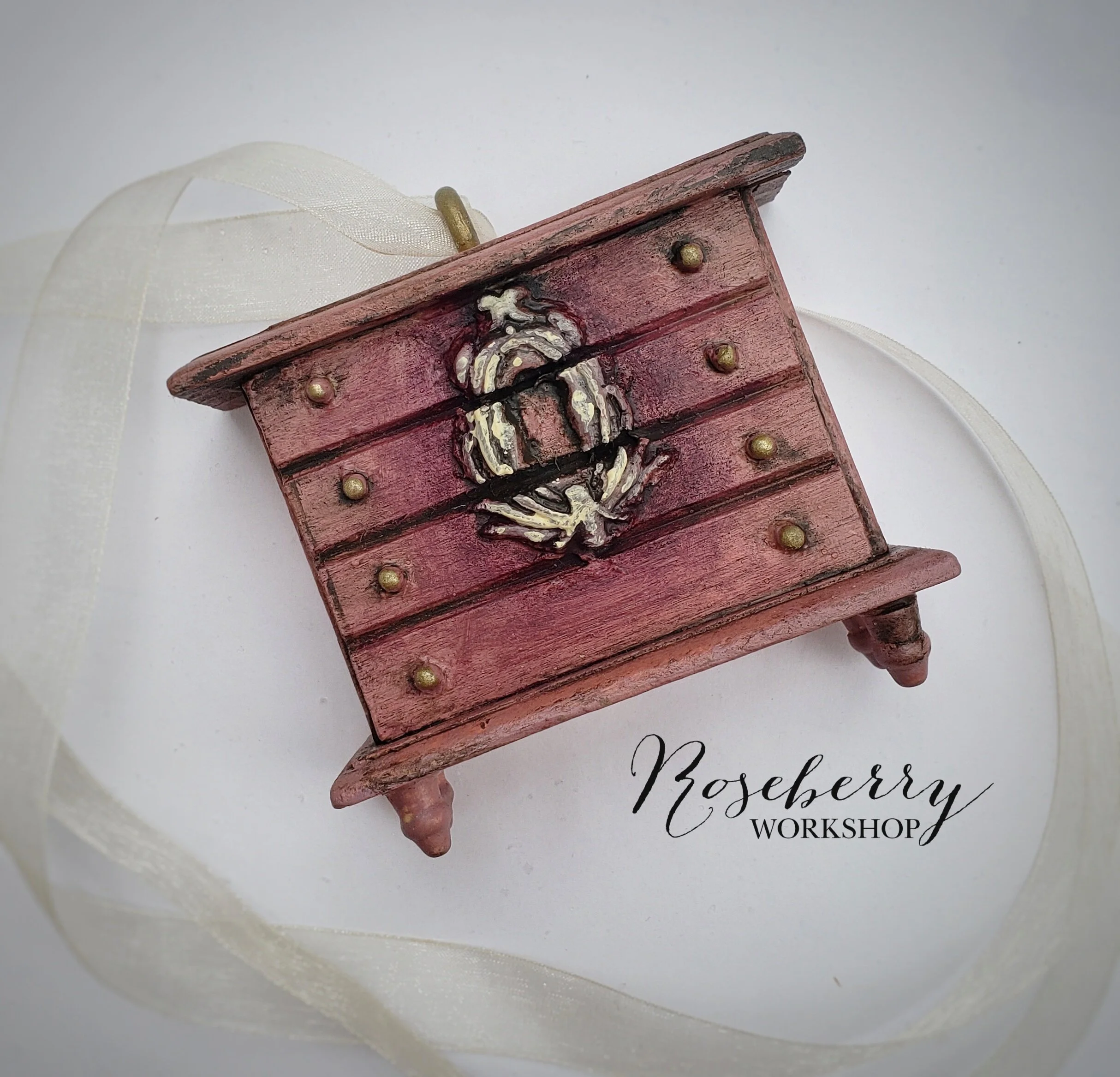 Mini Dresser Christmas Ornament "ROSE"