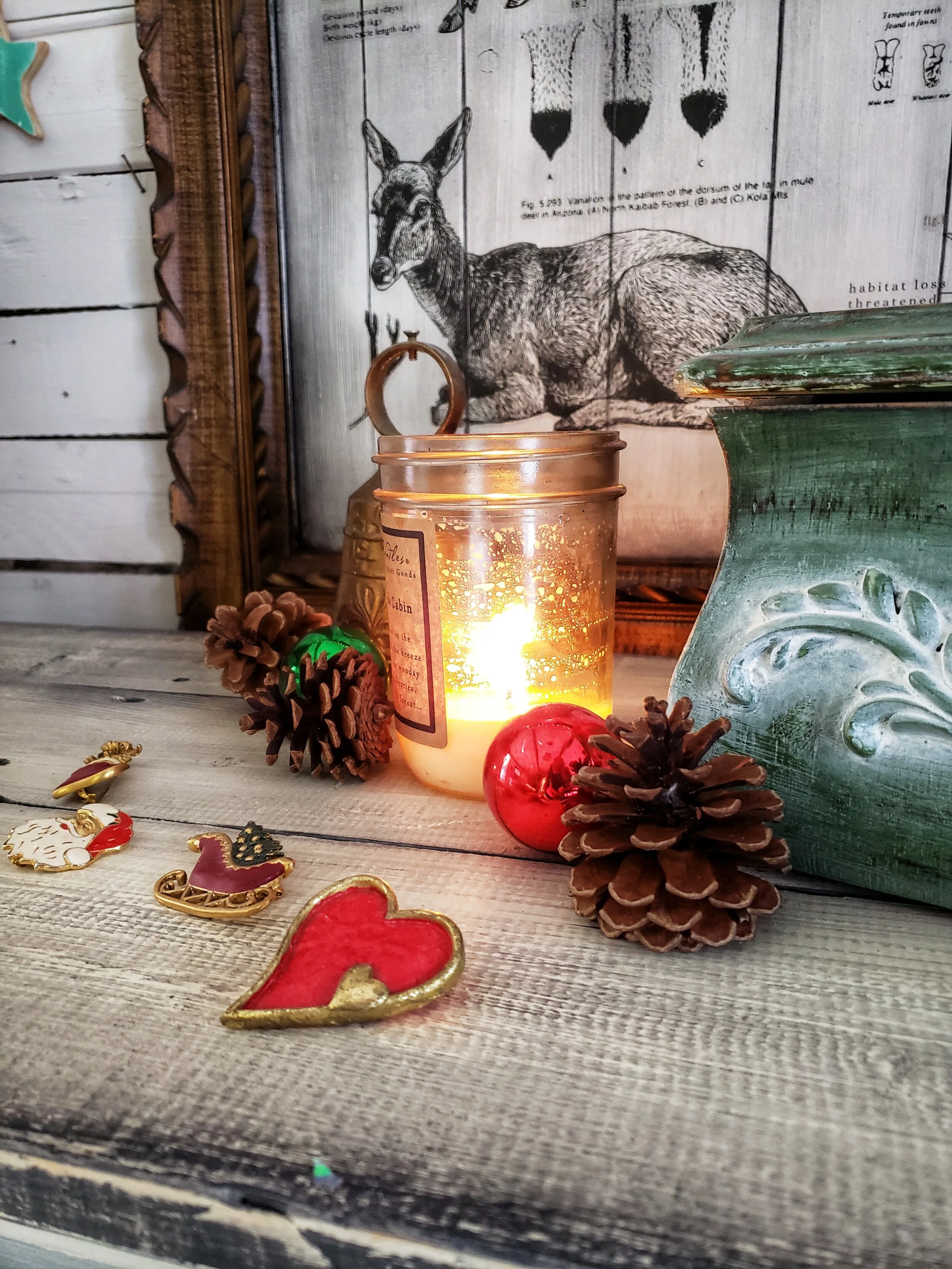 Set of 4 Christmas Broaches