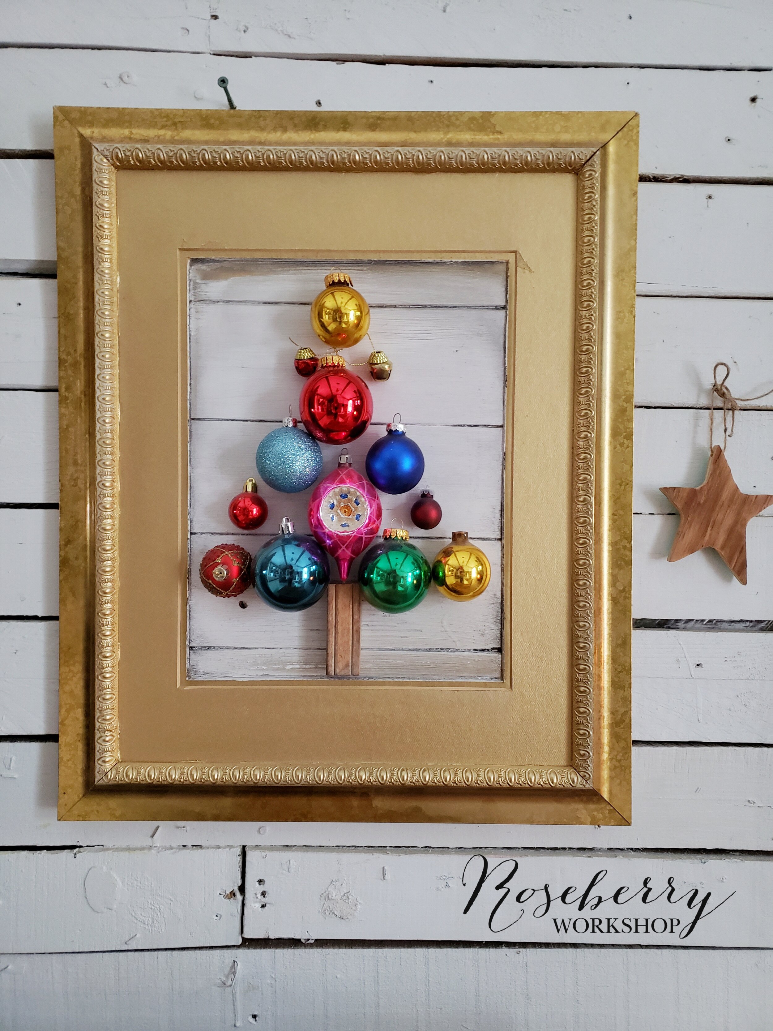 Framed Christmas Bulb Tree (Medium)