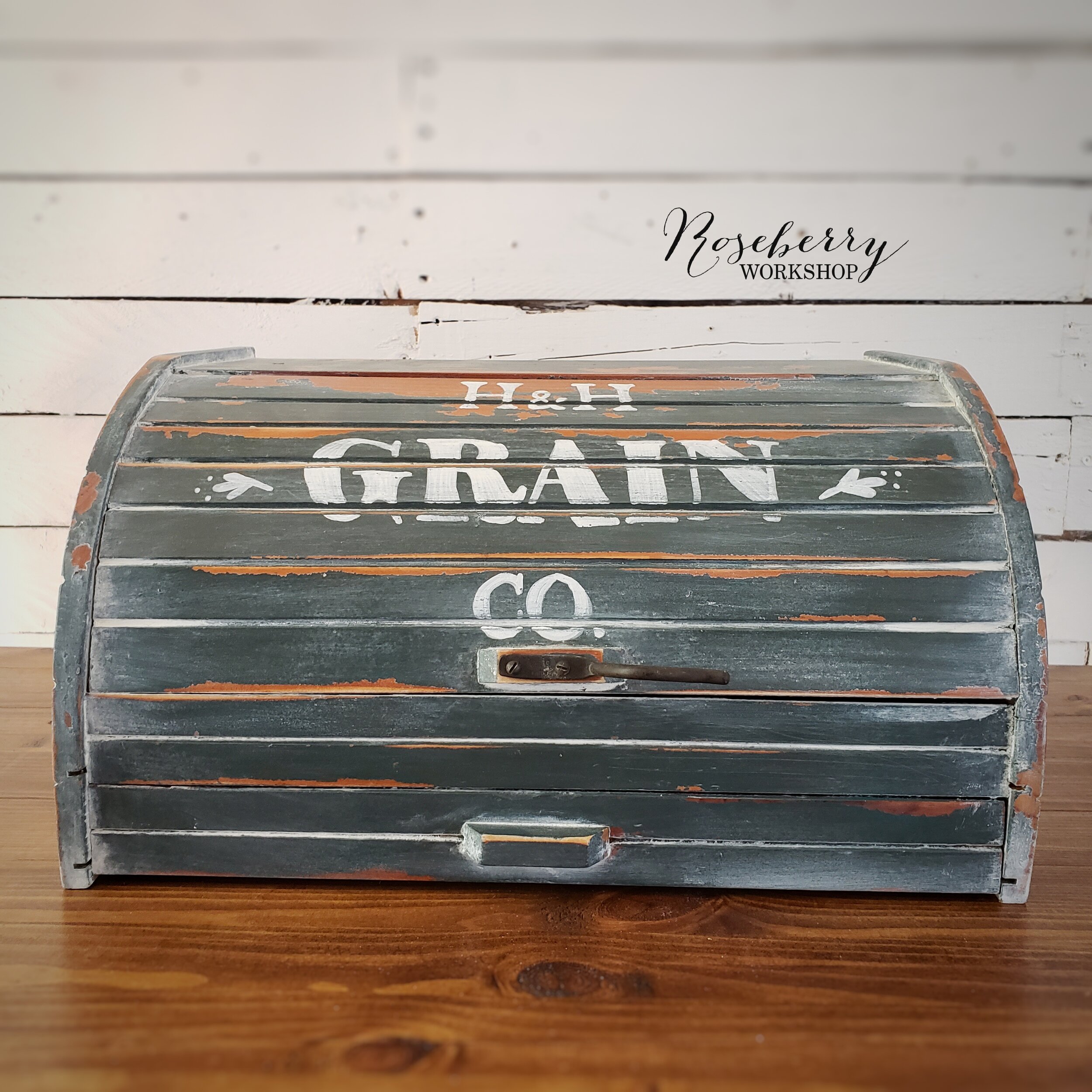 "H&amp;H Grain Co." Bread Box