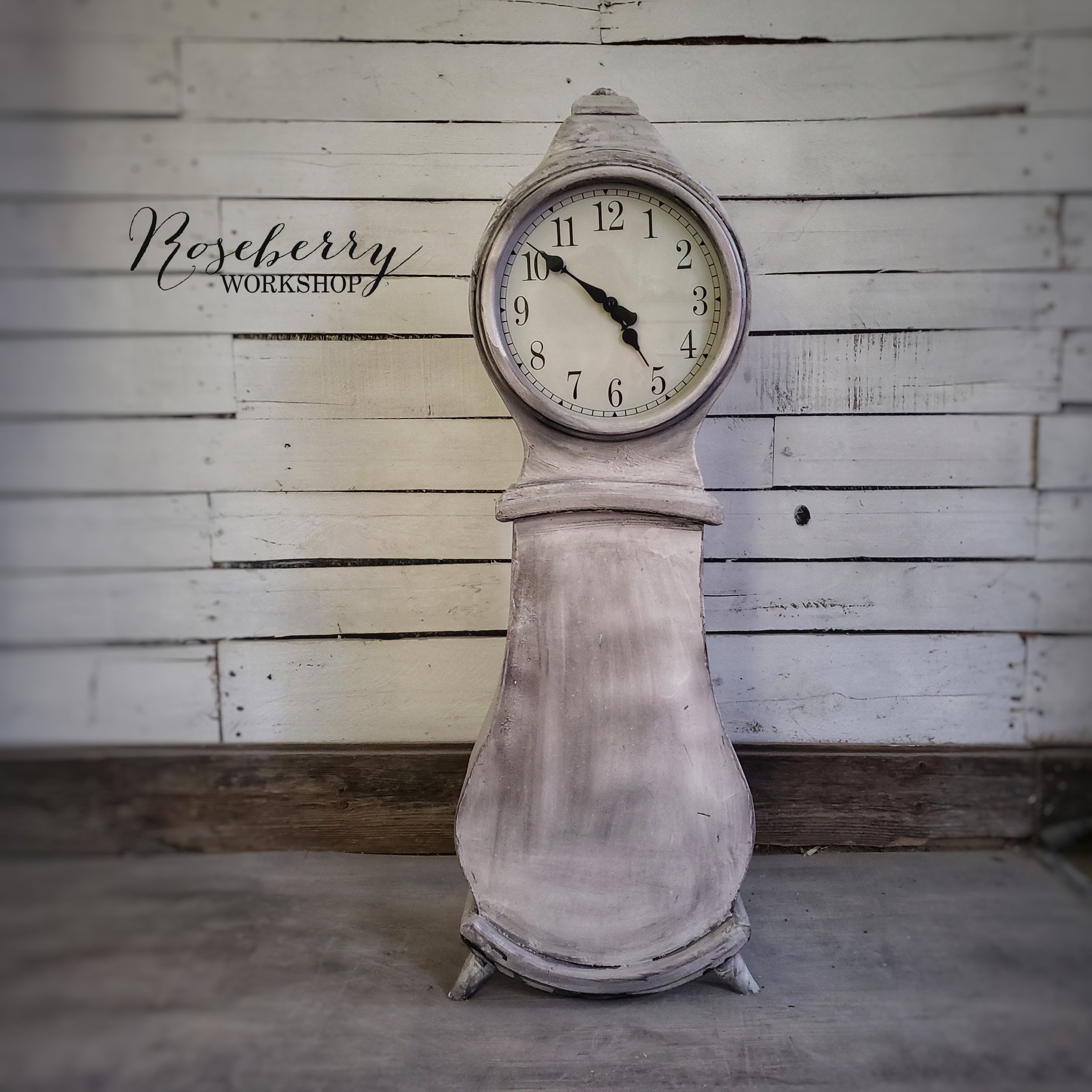 Shabby White Short Pot Belly Clock