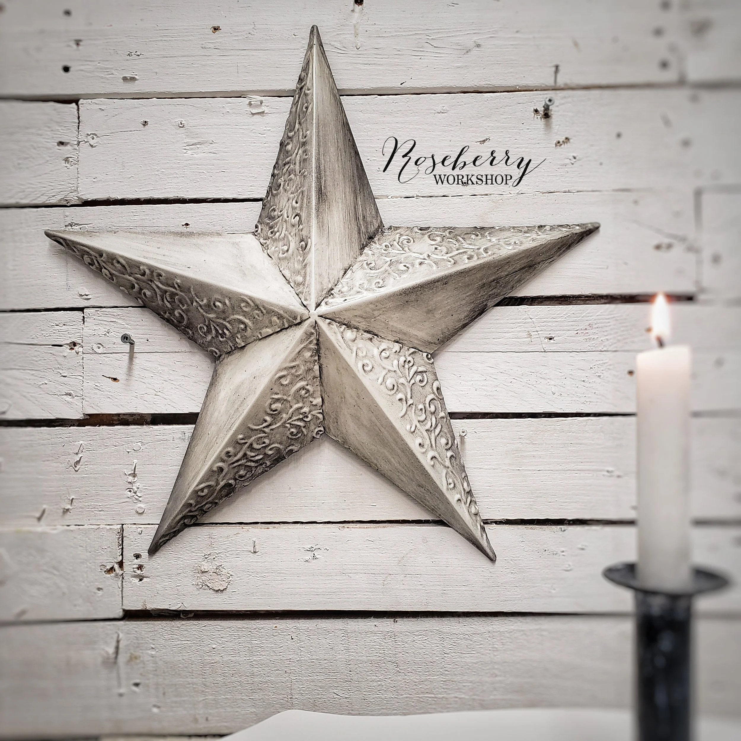 Shabby White Metal Wall Star