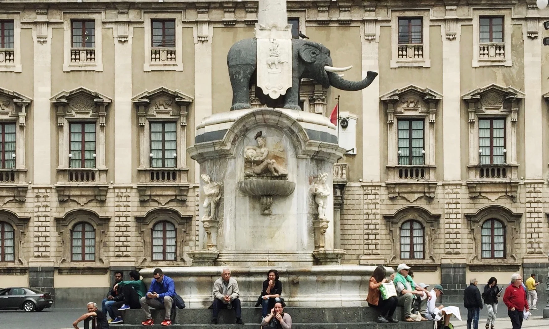 Il Liotru in Piazza del Duomo.