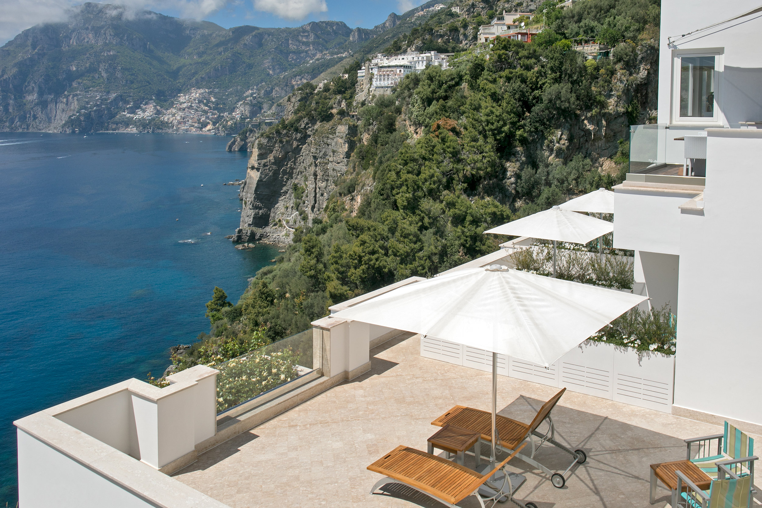 The all-white Casa Angelina nestled into the cliffs of the Amalfi Coast. All photos courtesy of Casa Angelina